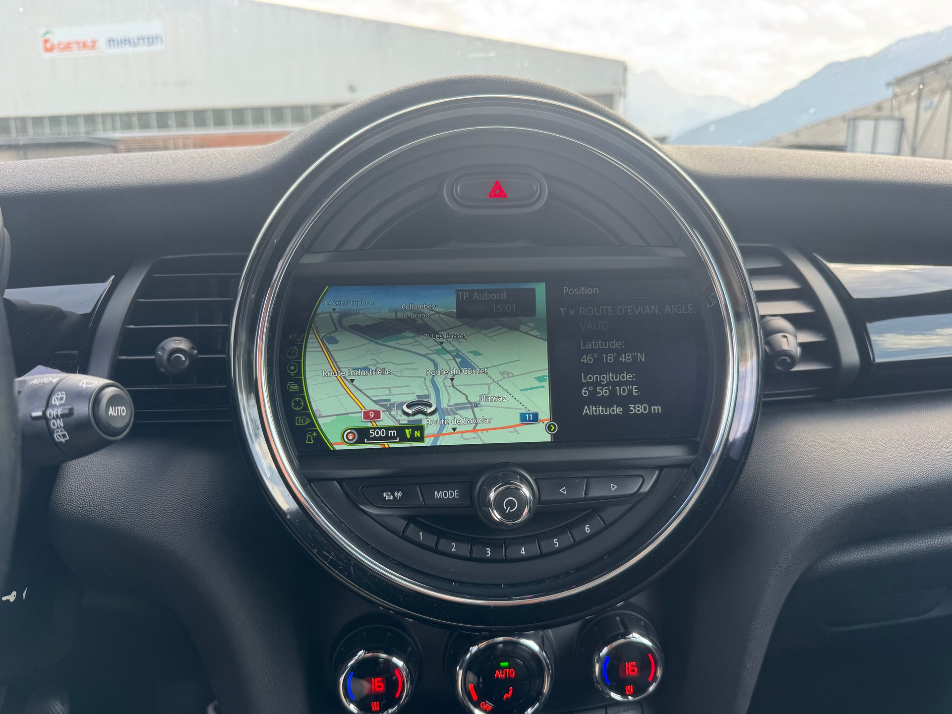 MINI Cooper S-image-15