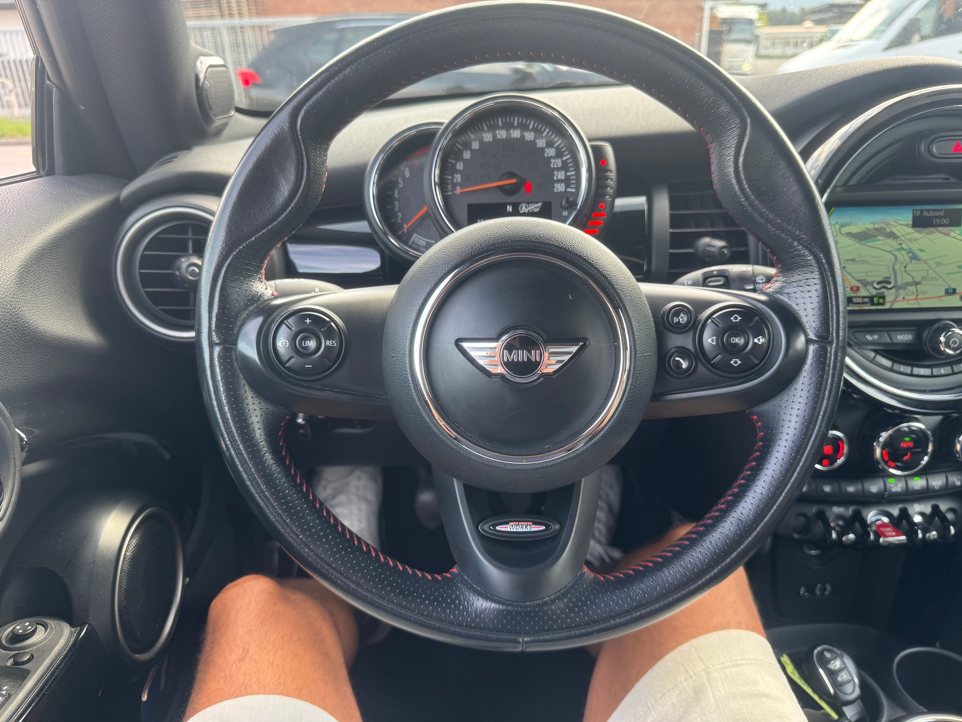 MINI Cooper S-image-12