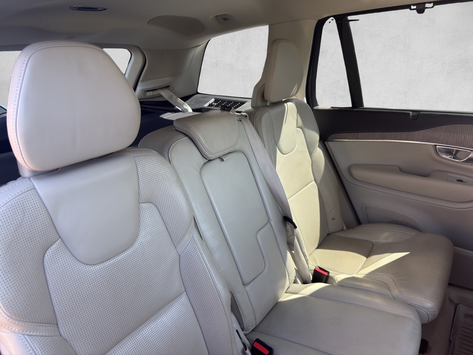 VOLVO XC90 B6 Benzin Mild Hybrid AWD Inscription Geartronic-image-14