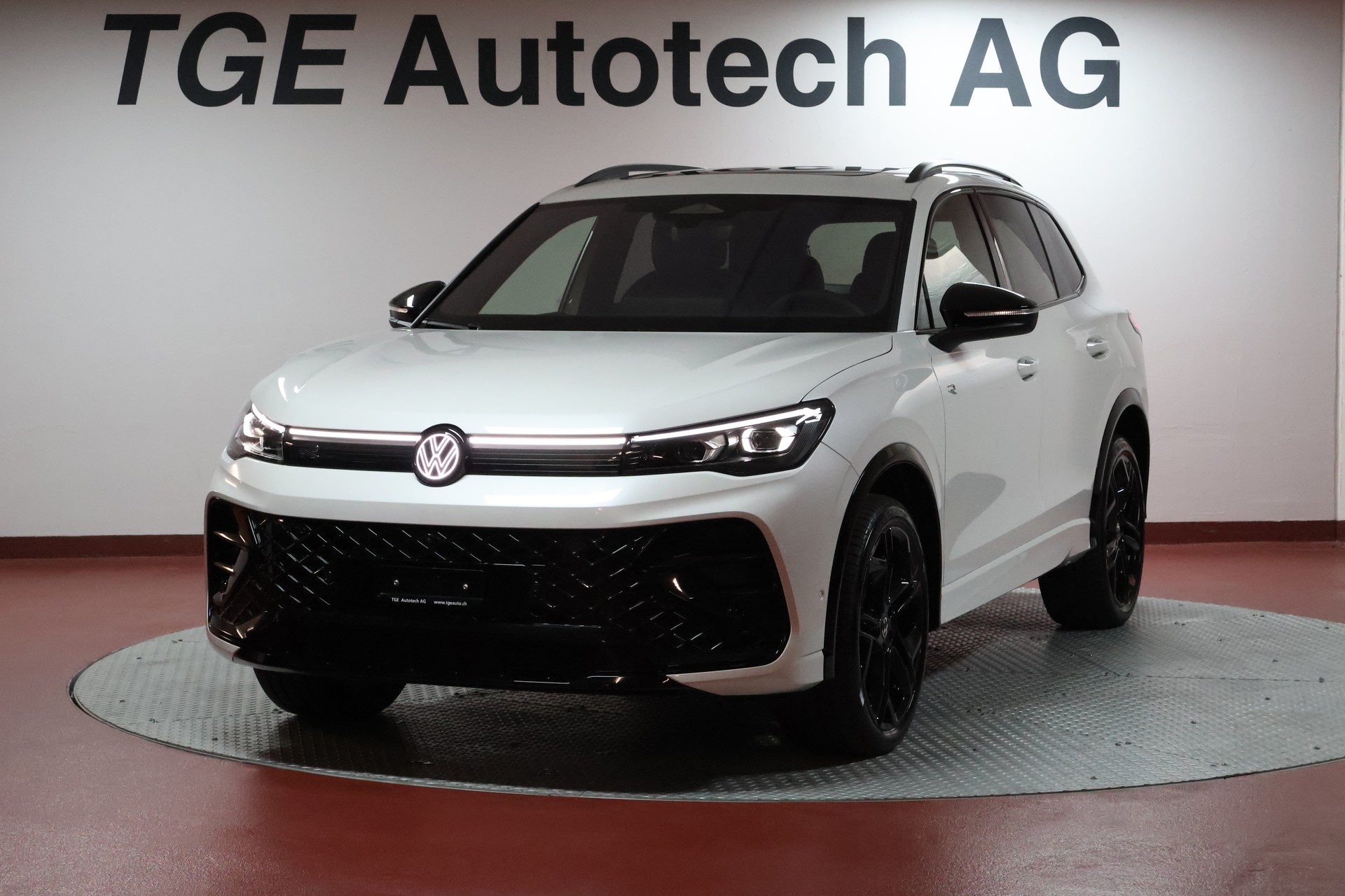 VW Tiguan 2.0 TDI SCR R-Line 4Motion DSG
