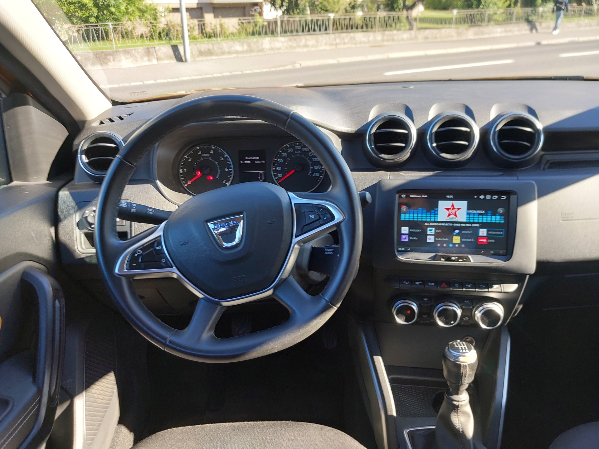 DACIA Duster TCe 125 Prestige 4x4-image-4