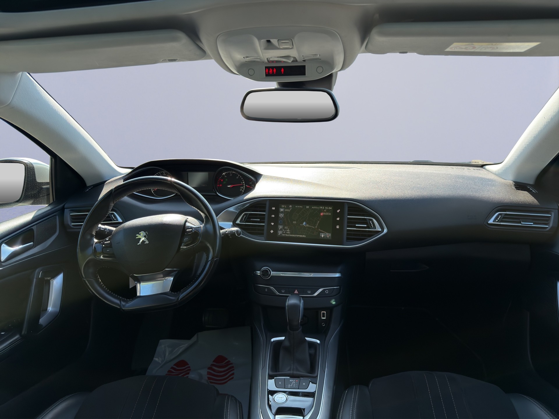 PEUGEOT 308 SW 2.0 BlueHDI GT Automatic-image-10