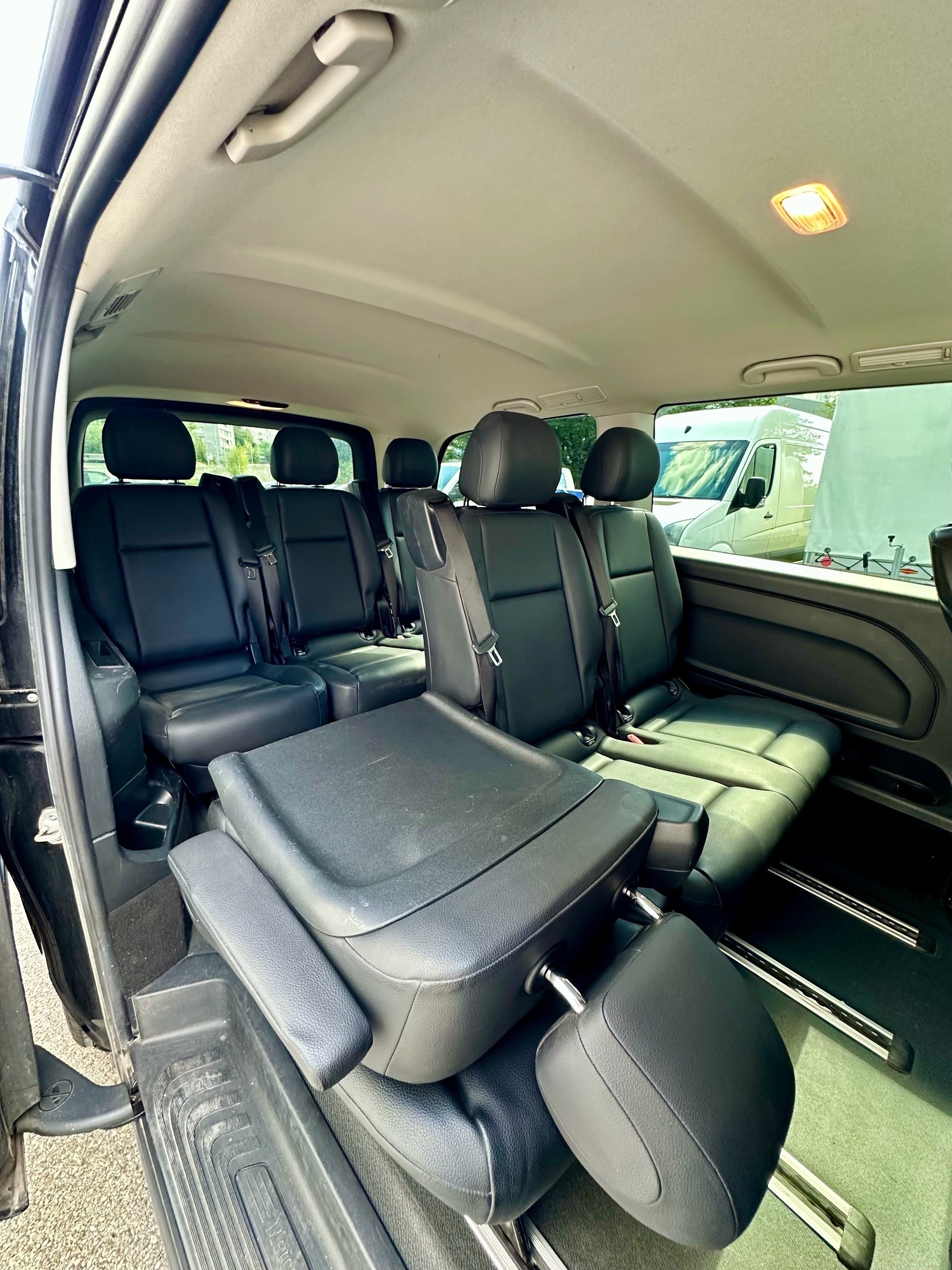 MERCEDES-BENZ VITO-image-4