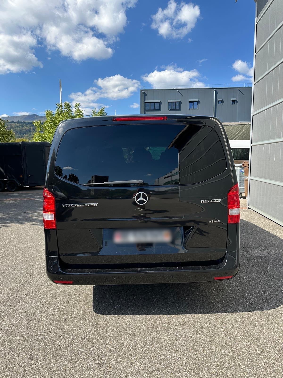 MERCEDES-BENZ VITO-image-2