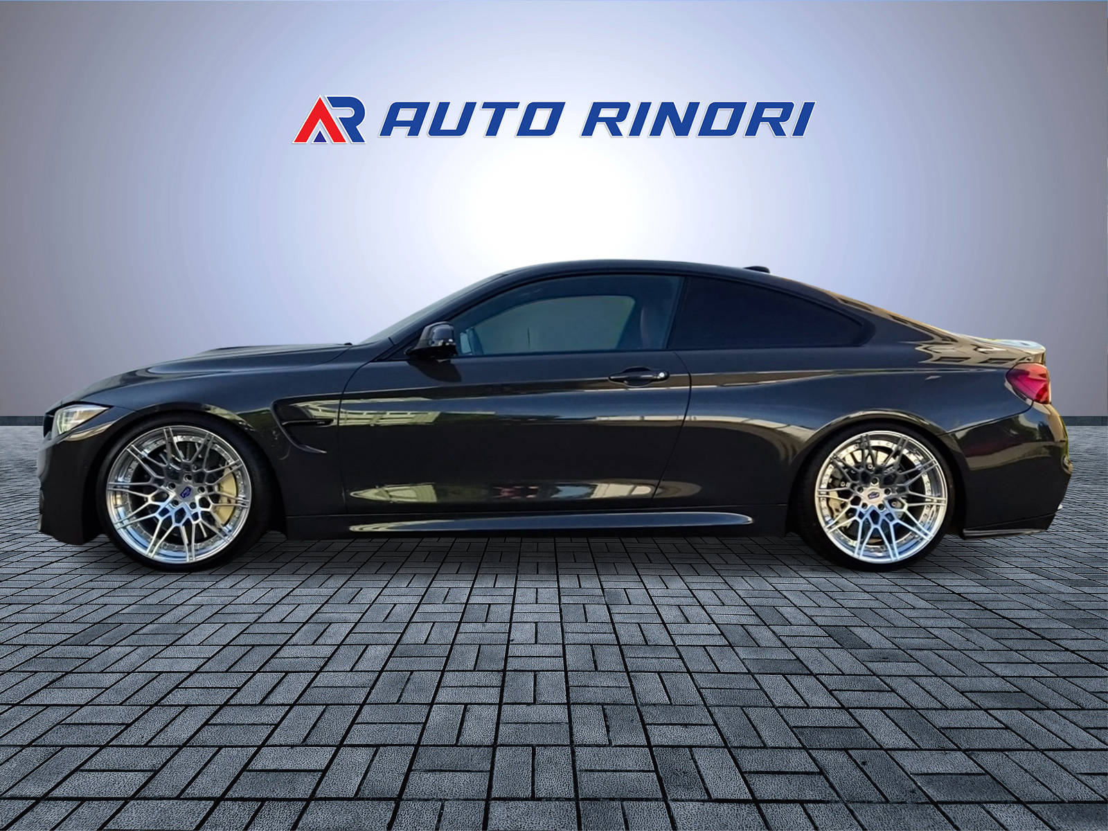 BMW M4 Coupé Competition DKG-image-2