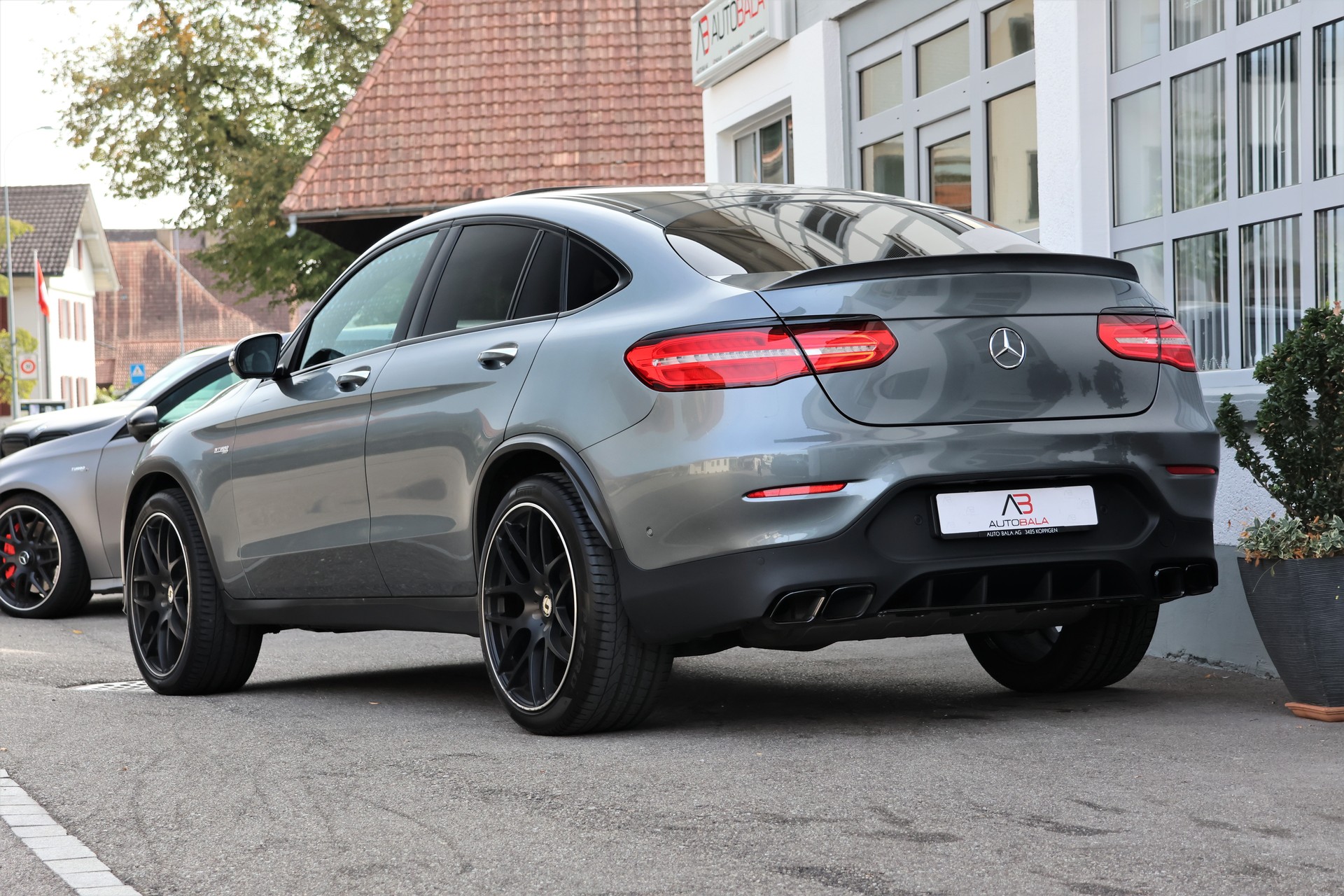 MERCEDES-BENZ GLC Coupé 43 AMG 4Matic 9G-Tronic (CH)-showroom-element-2