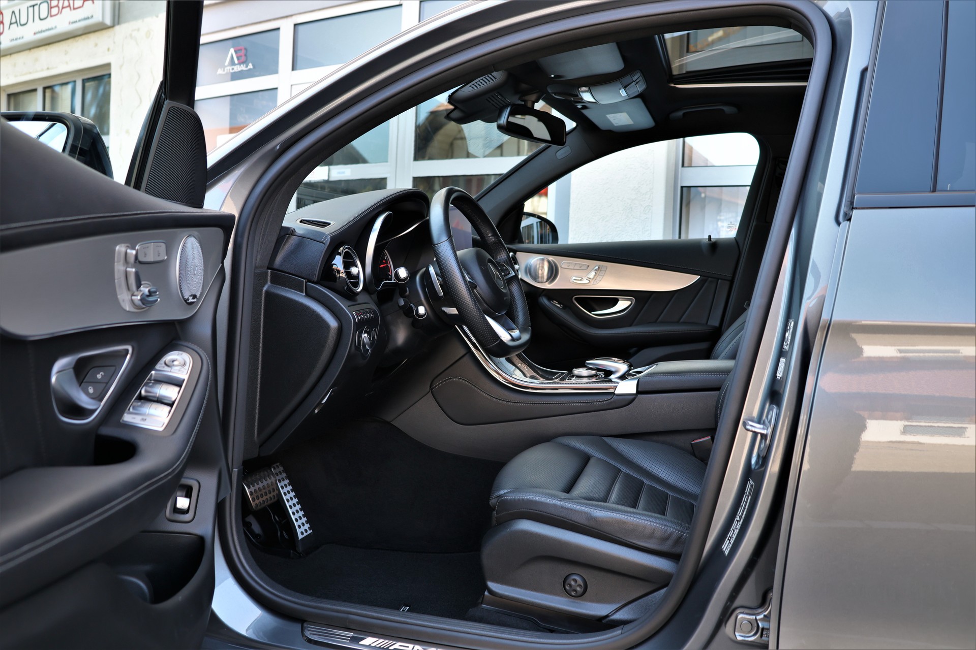 MERCEDES-BENZ GLC Coupé 43 AMG 4Matic 9G-Tronic (CH)-image-8