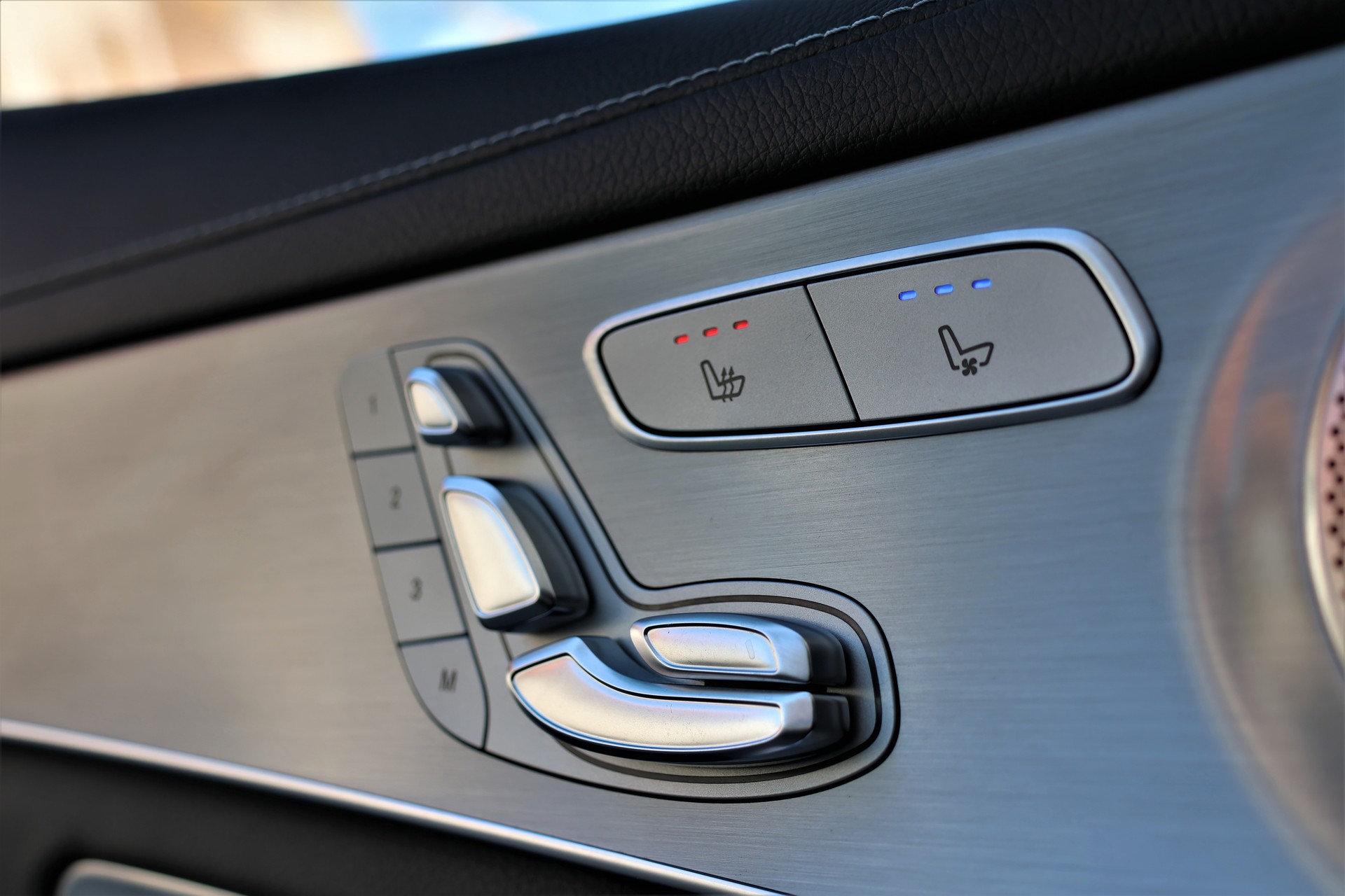 MERCEDES-BENZ GLC Coupé 43 AMG 4Matic 9G-Tronic (CH)-image-11