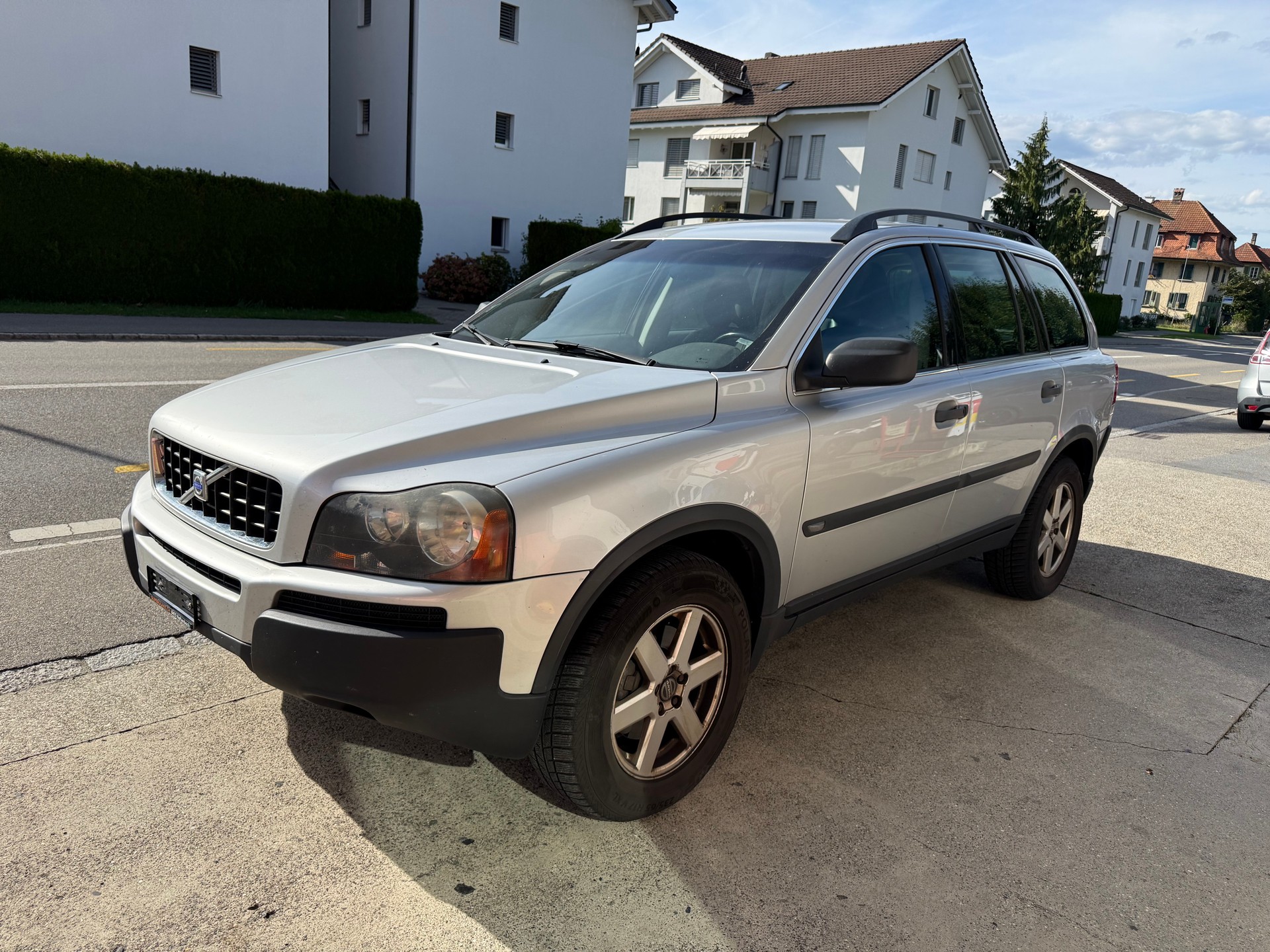 VOLVO XC90 2.4D(D5) AWD Summum-image-0