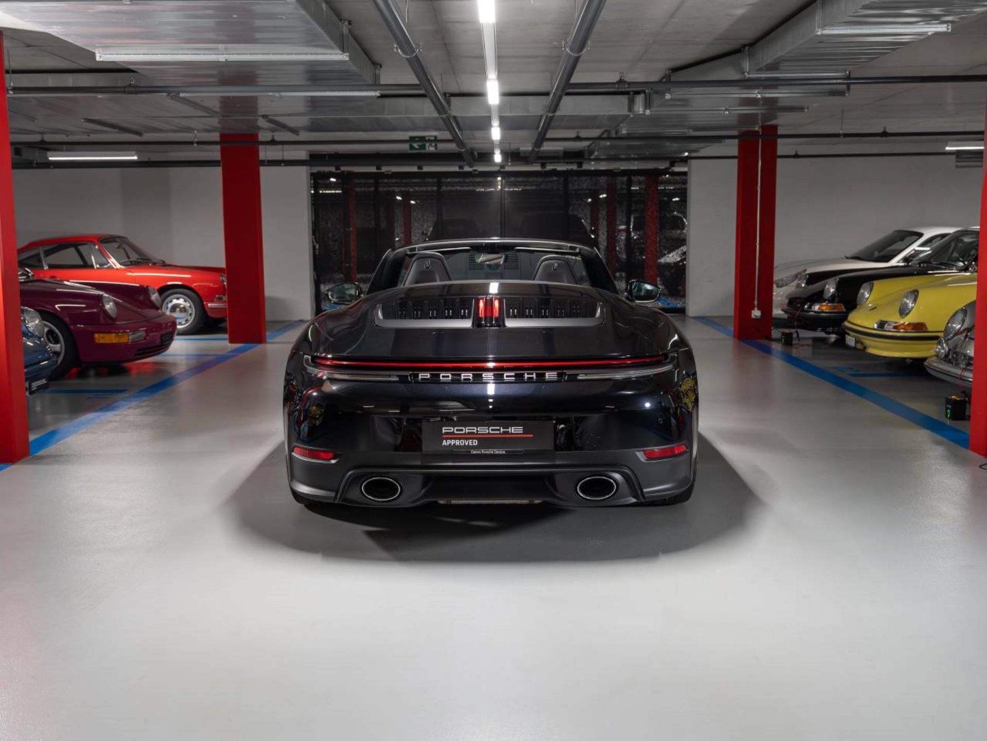 PORSCHE 911 Carrera Cabriolet-image-5