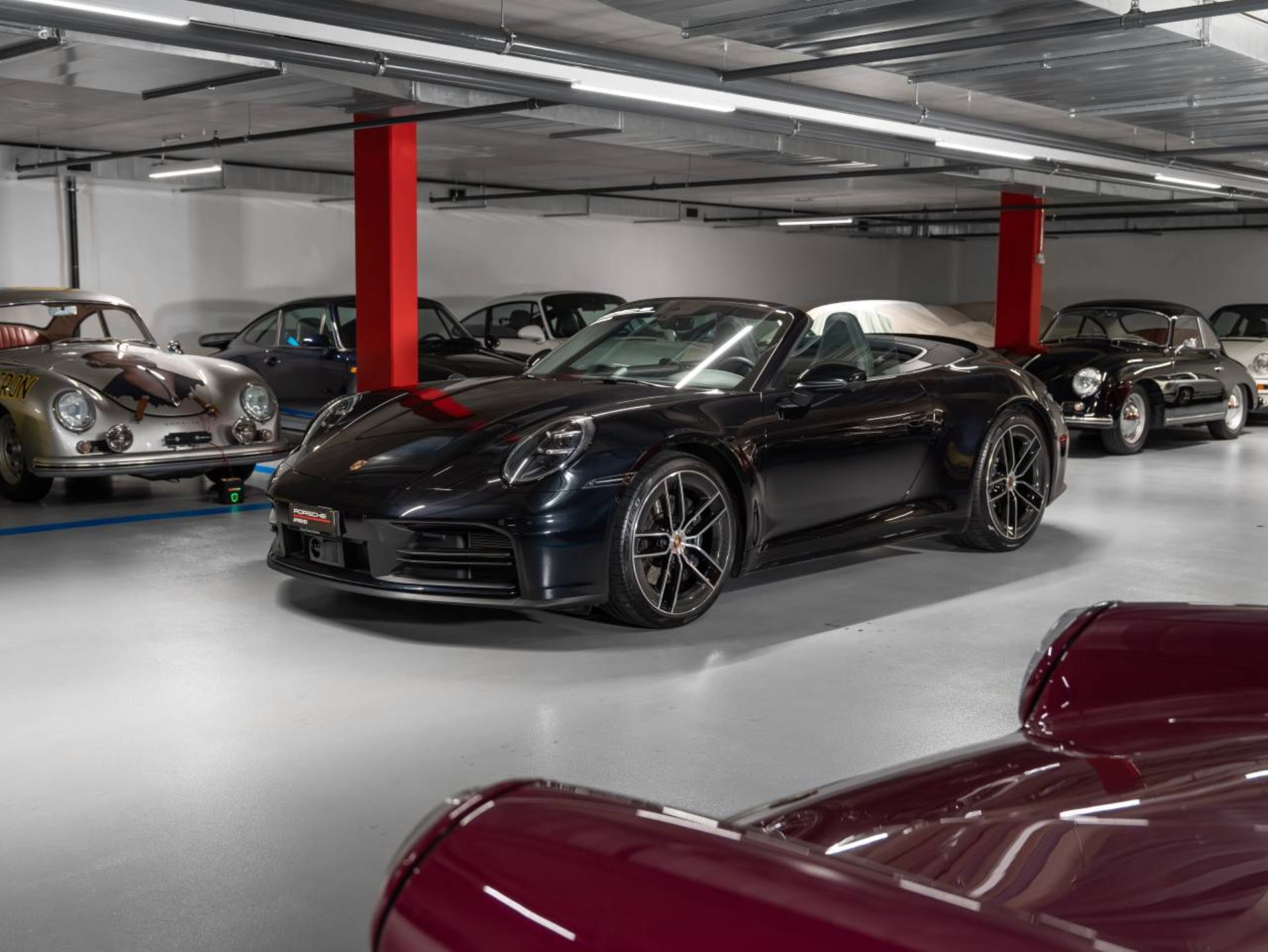 PORSCHE 911 Carrera Cabriolet-image-0