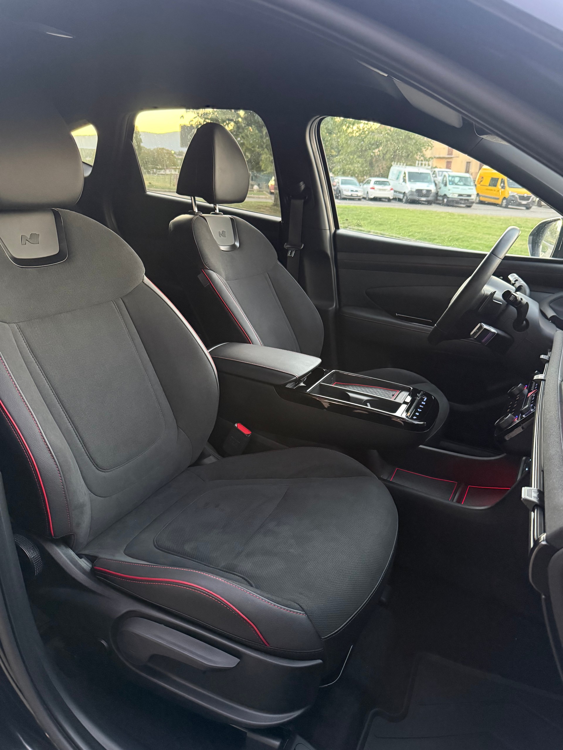 HYUNDAI Tucson 1.6 TGDI PHEV N-Line 4WD-image-12