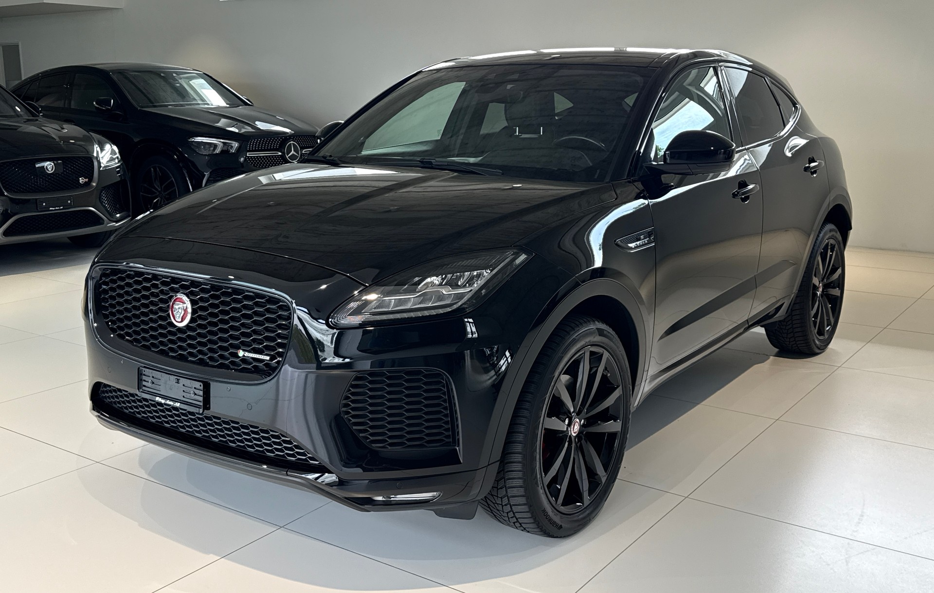 JAGUAR E-Pace 2.0d D180 R-Dynamic S AWD Automatik-image-3
