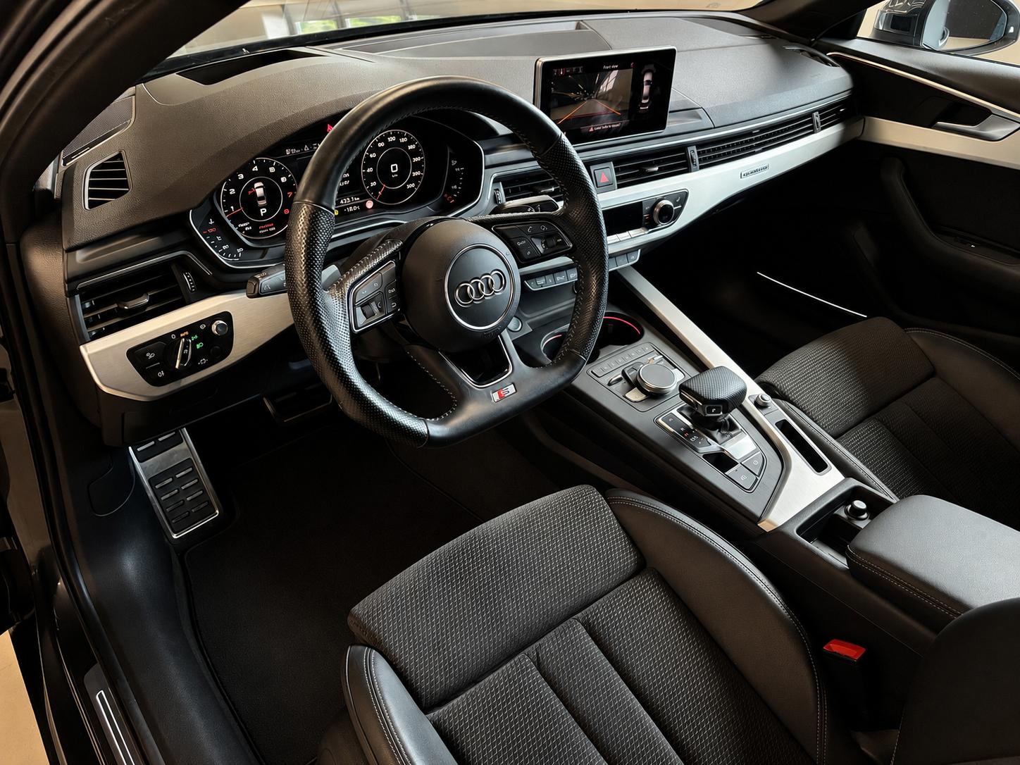 AUDI A4 Limousine 2.0 TFSI Design quattro S-tronic-image-11