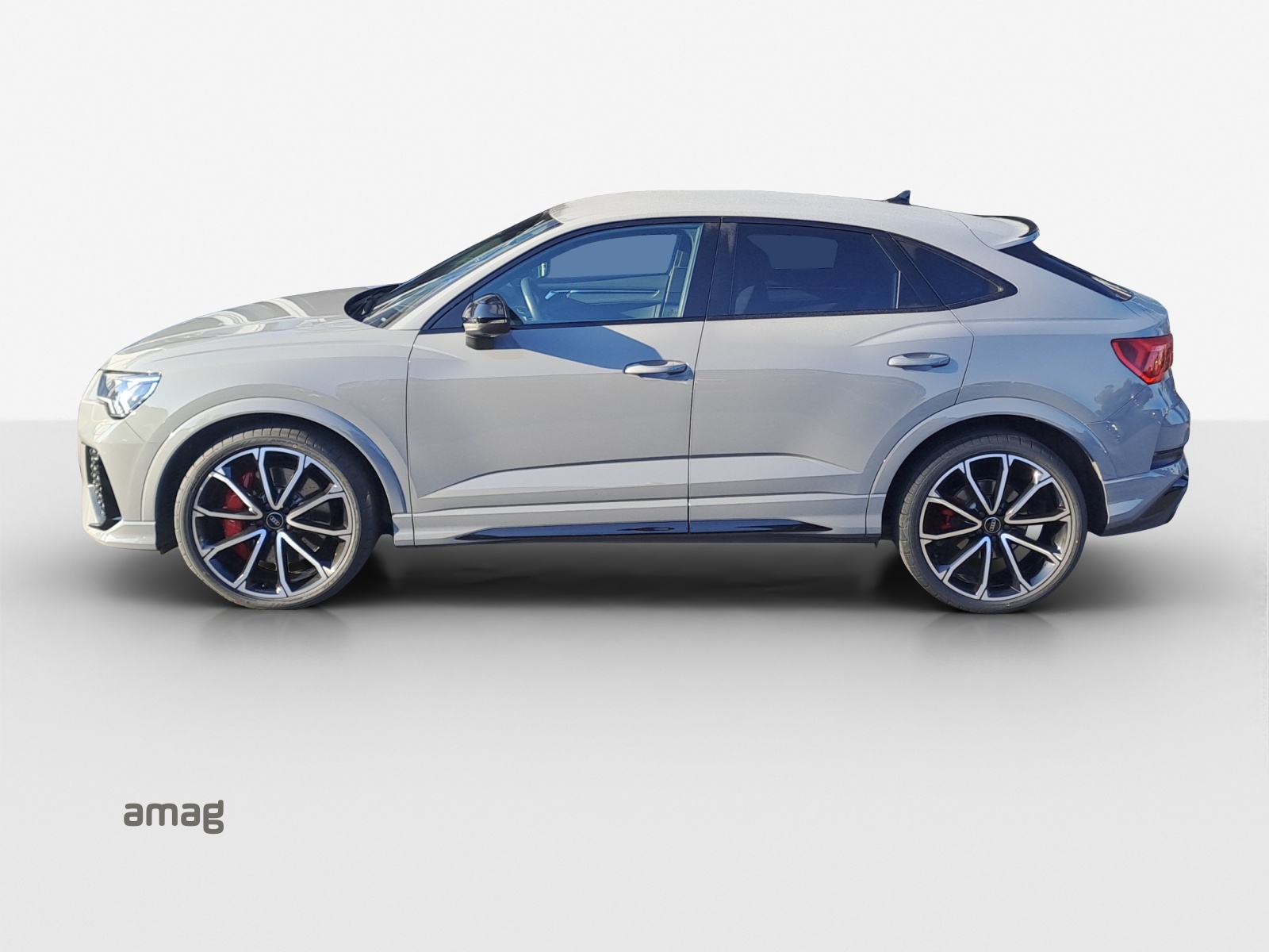 AUDI RS Q3 Sportback quattro S tronic-image-1