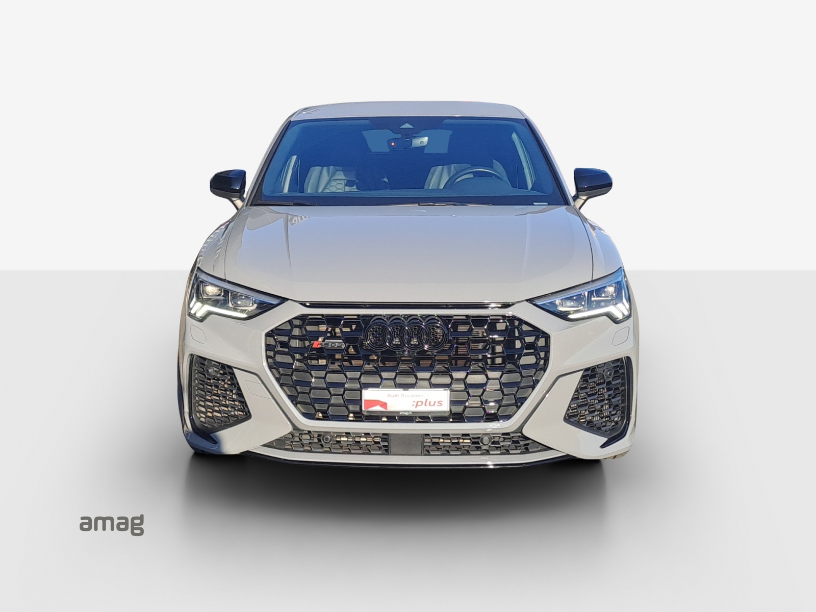 AUDI RS Q3 Sportback quattro S tronic-image-6