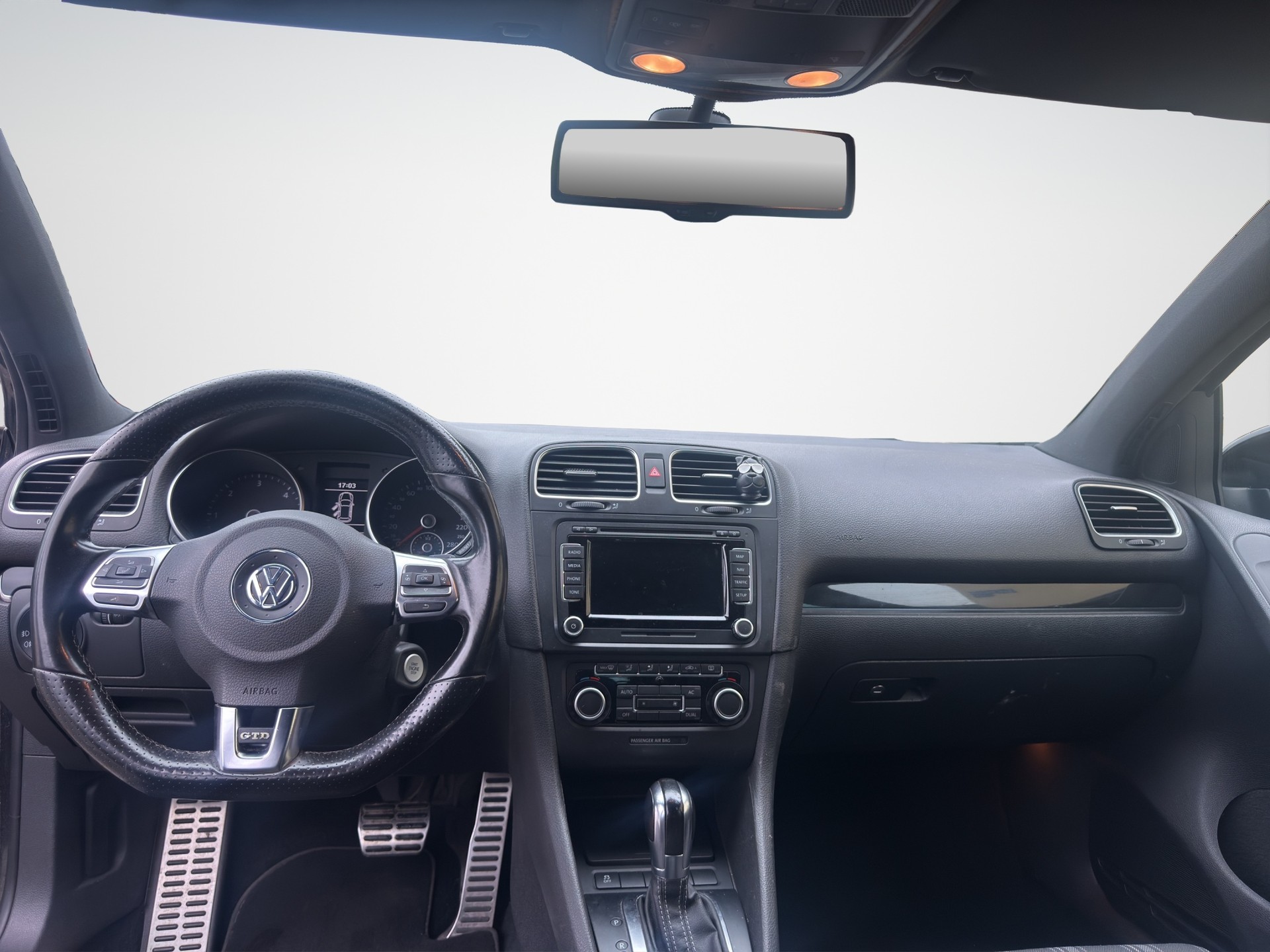 VW Golf 2.0 TDI GTD DSG-image-10