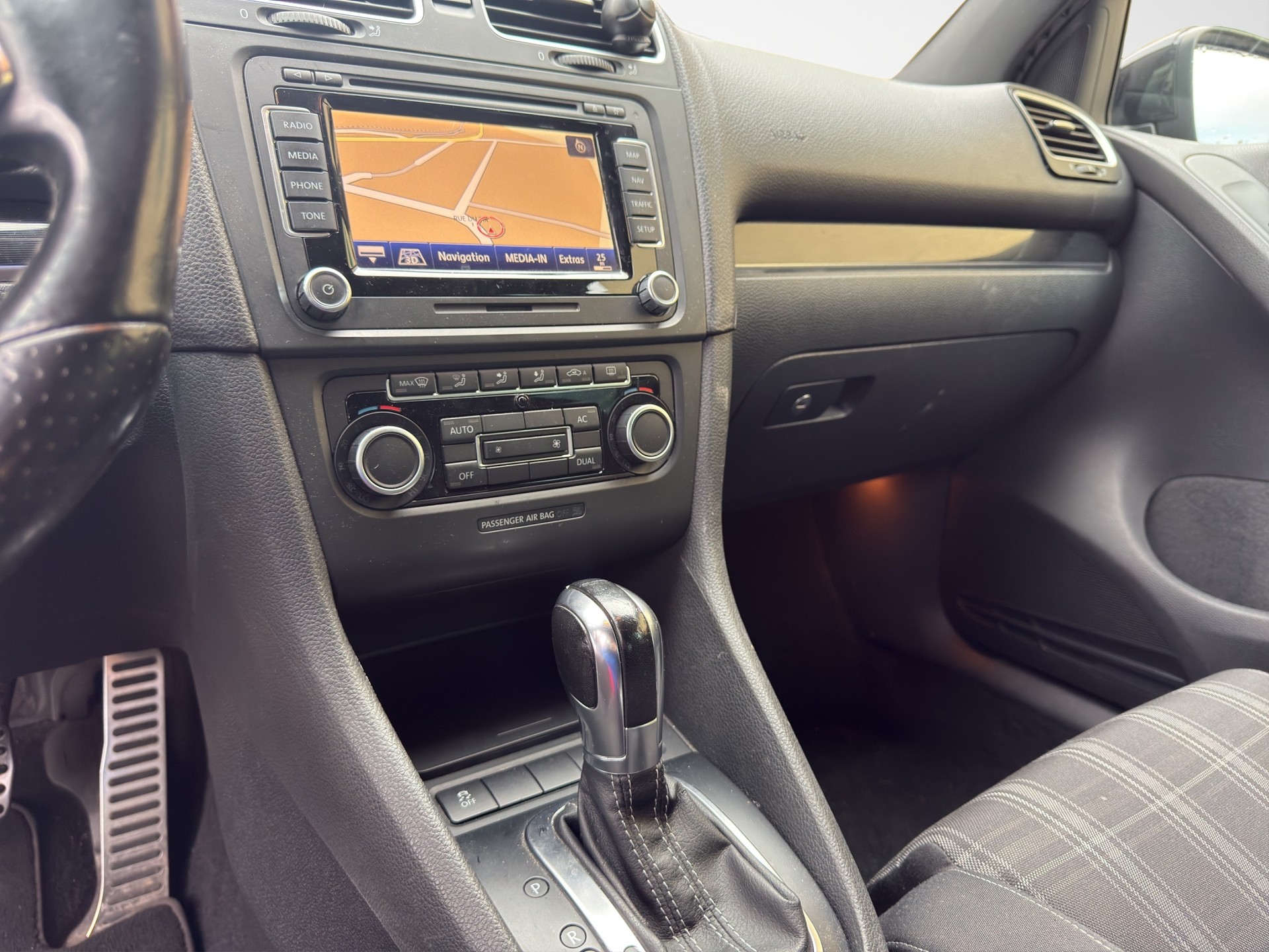 VW Golf 2.0 TDI GTD DSG-image-11