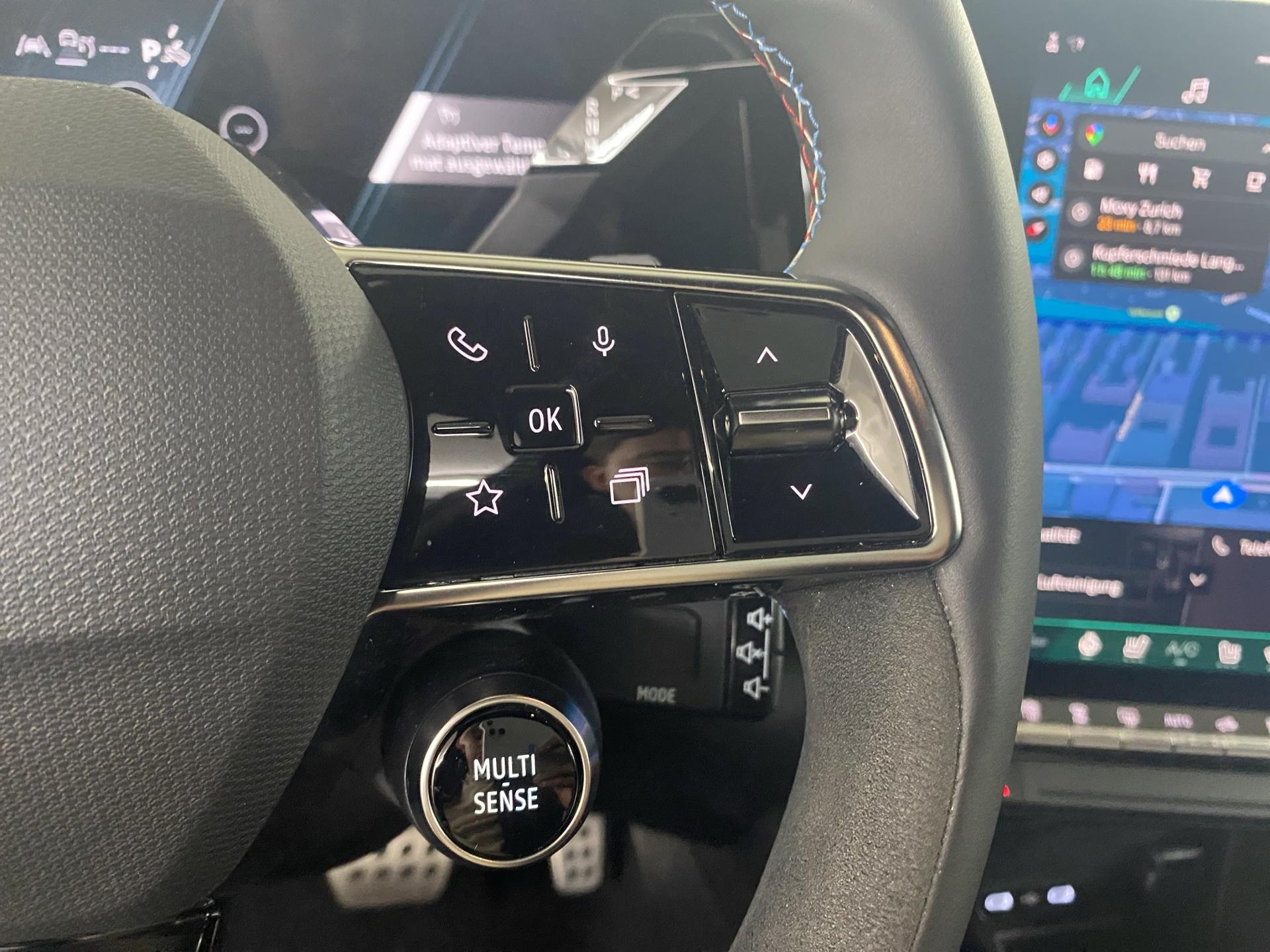 RENAULT Rafale 1.2 E-Tech Hybrid 200 Esprit Alpine-image-18