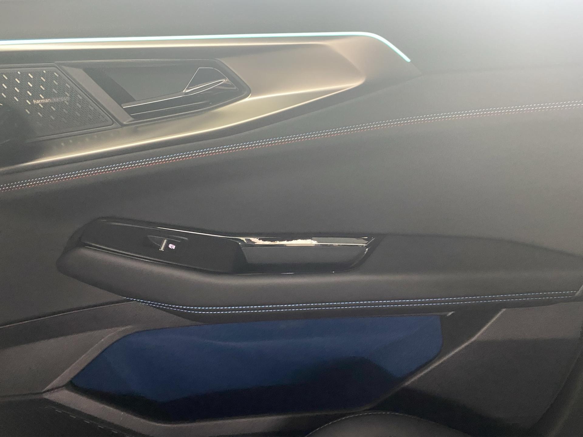 RENAULT Rafale 1.2 E-Tech Hybrid 200 Esprit Alpine-image-23