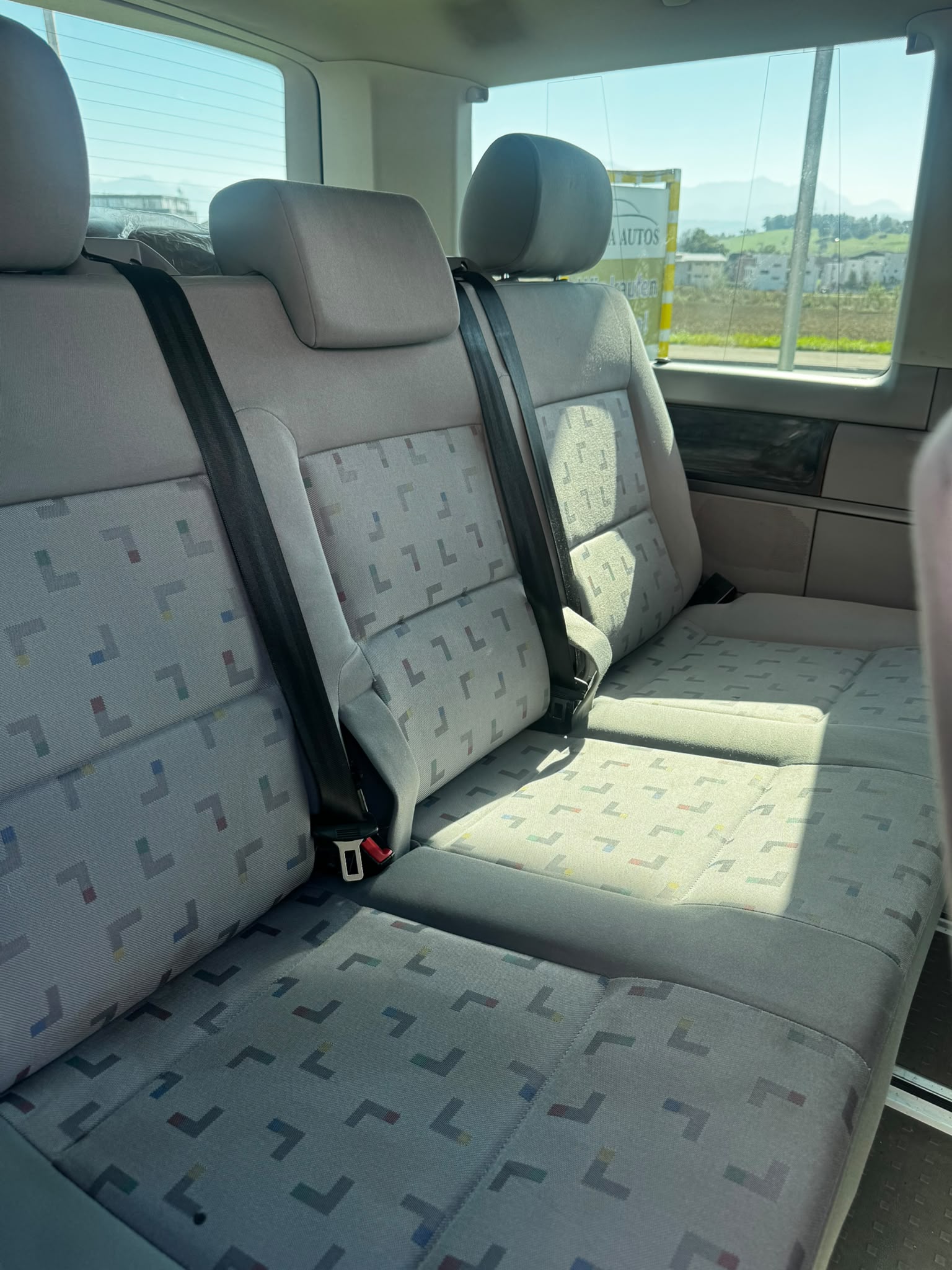 VW T5 Multivan Family 2.5 TDI-image-11