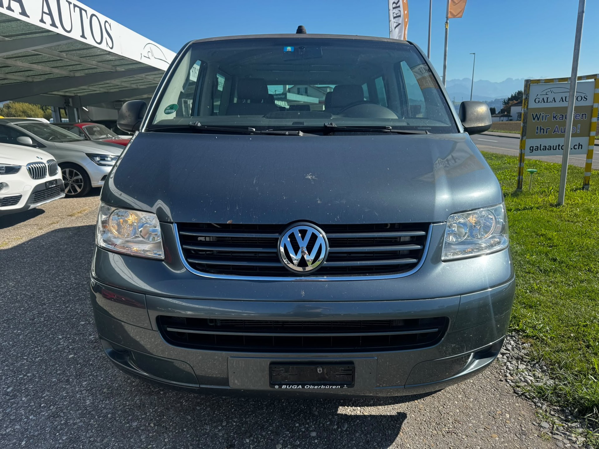 VW T5 Multivan Family 2.5 TDI-image-1