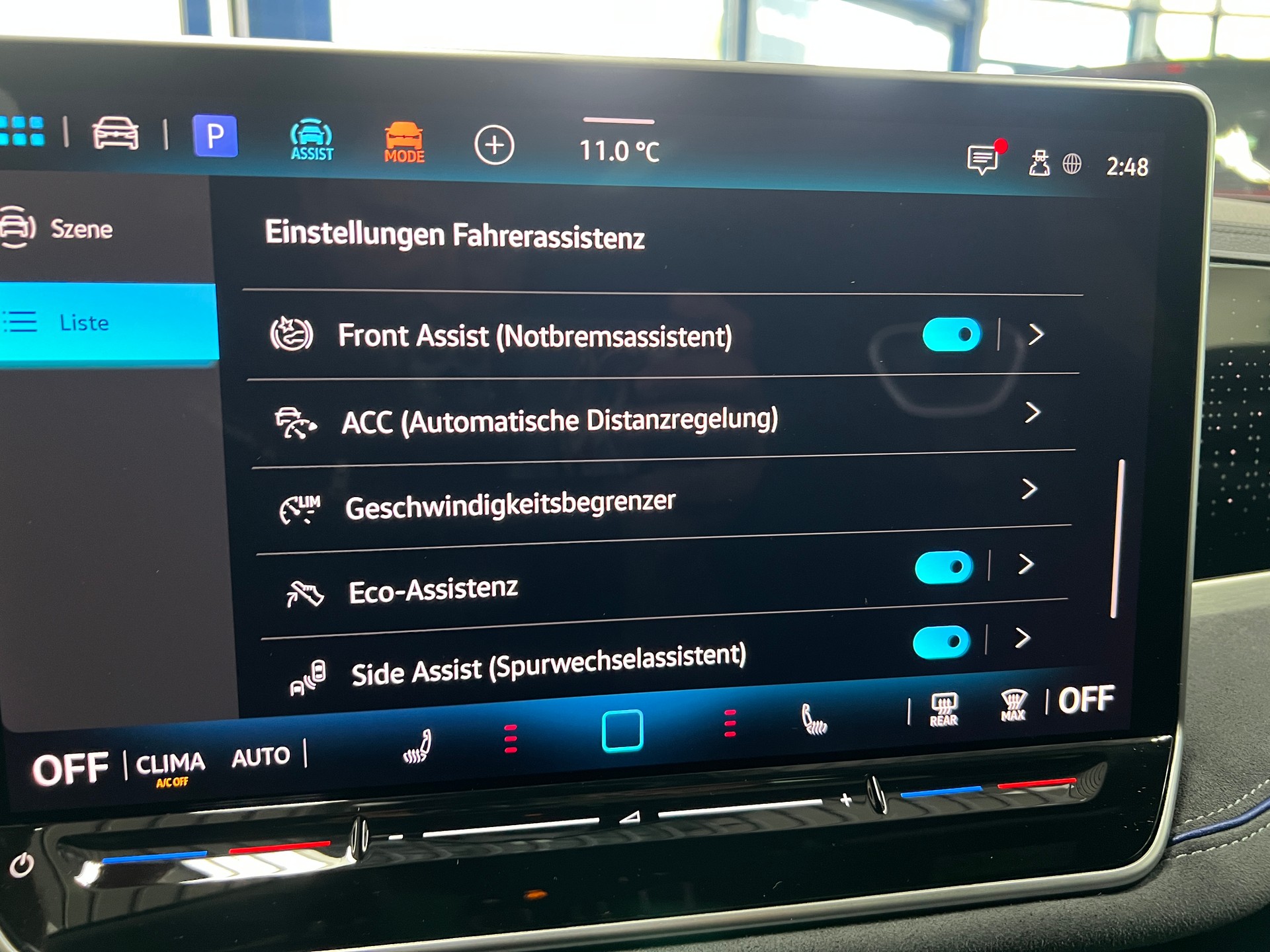 VW Passat Variant 2.0 TDI evo R-Line 4 Motion DSG / 5 Jahre Garantie-image-26