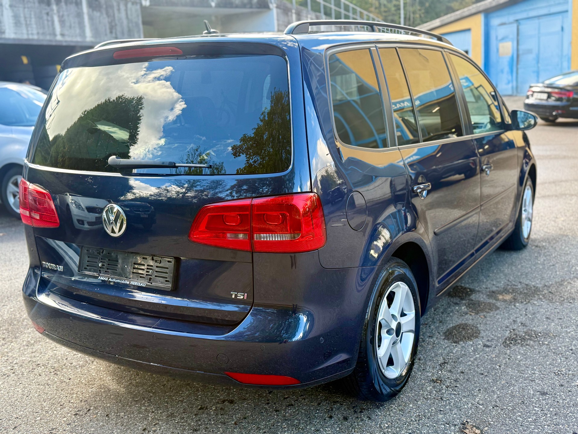 VW Touran 1.4 TSI Comfortline DSG-image-3