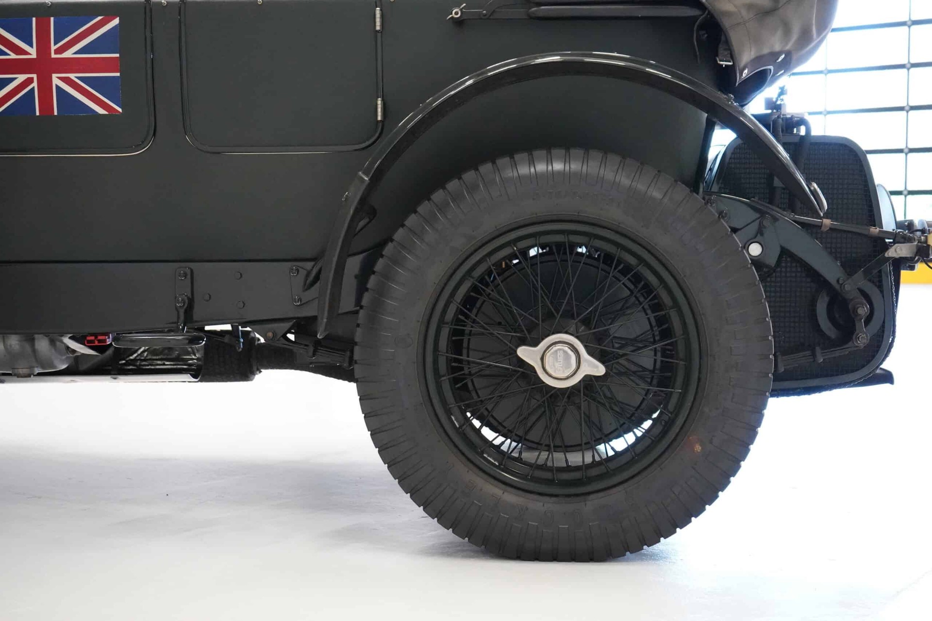 BENTLEY 6 1/2 Litre Speed Six-image-14