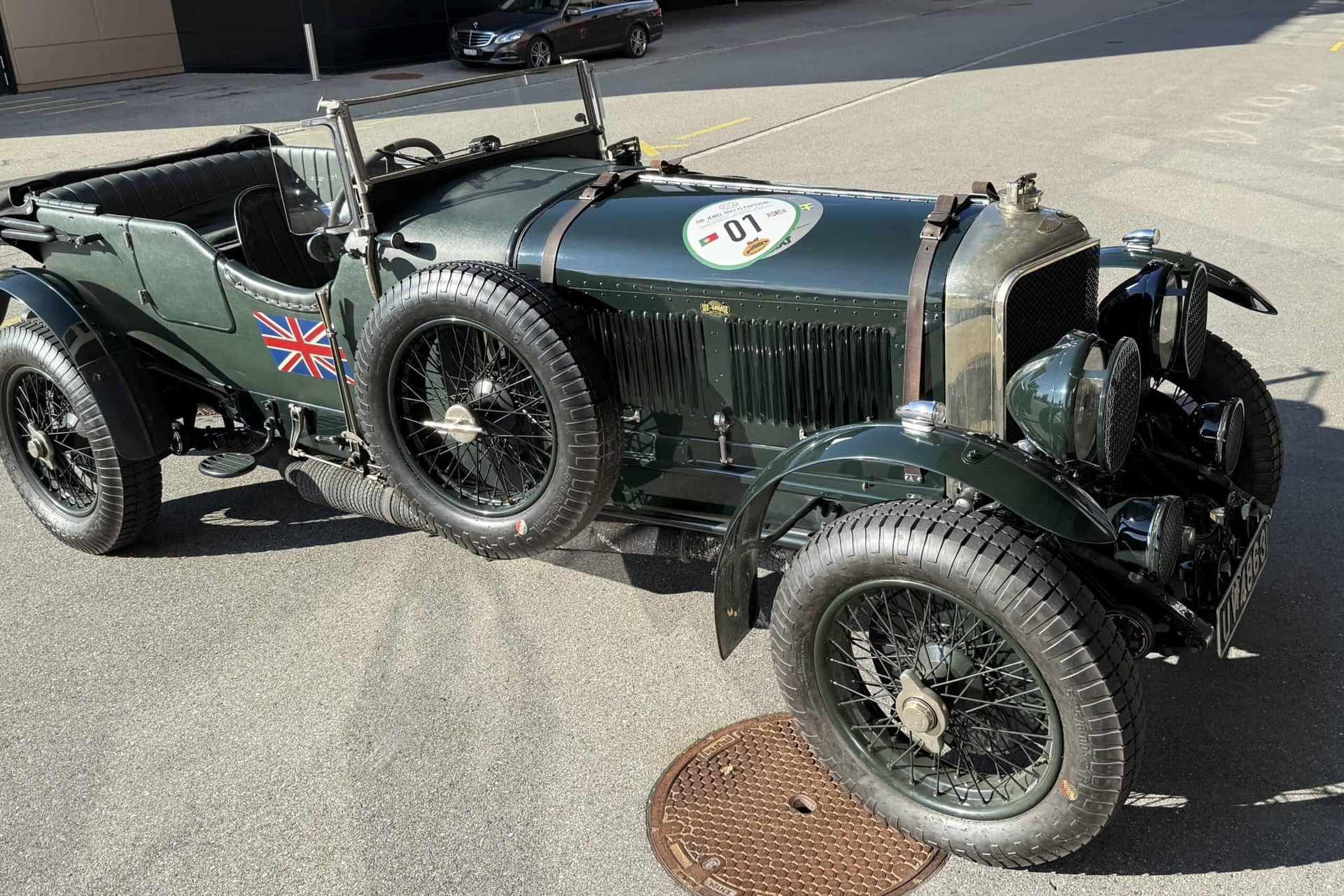BENTLEY 6 1/2 Litre Speed Six-image-8