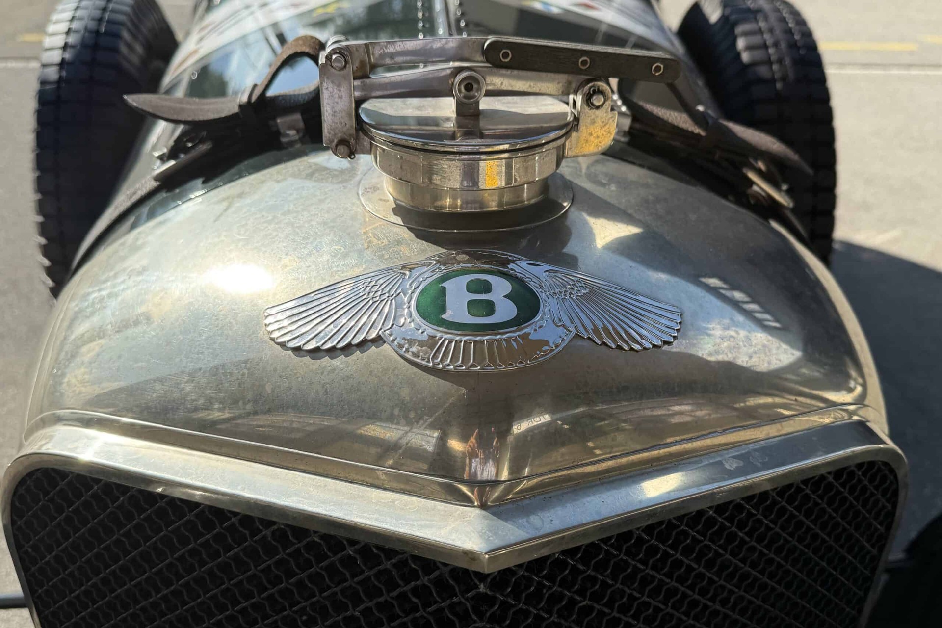 BENTLEY 6 1/2 Litre Speed Six-image-9