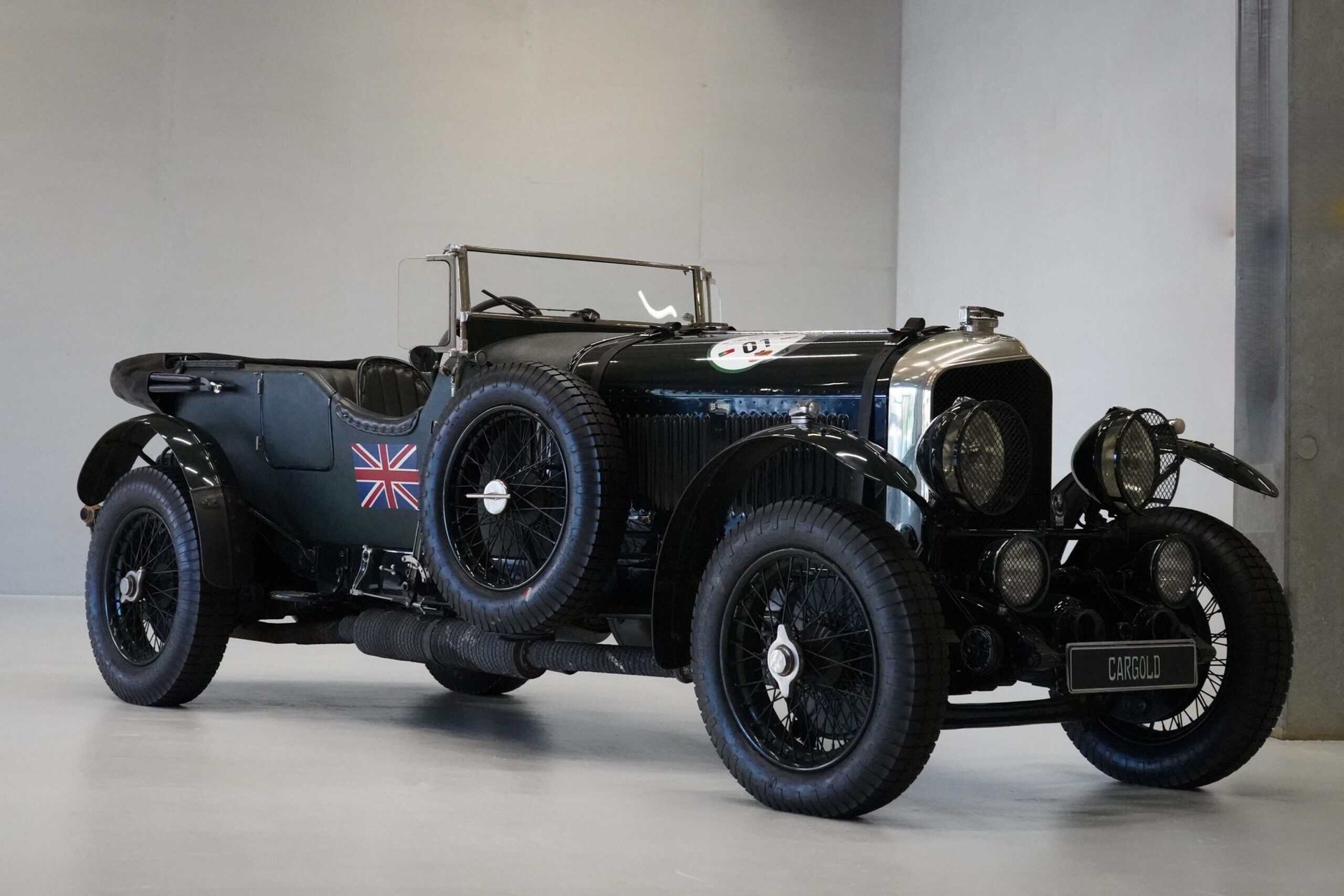 BENTLEY 6 1/2 Litre Speed Six-image-28