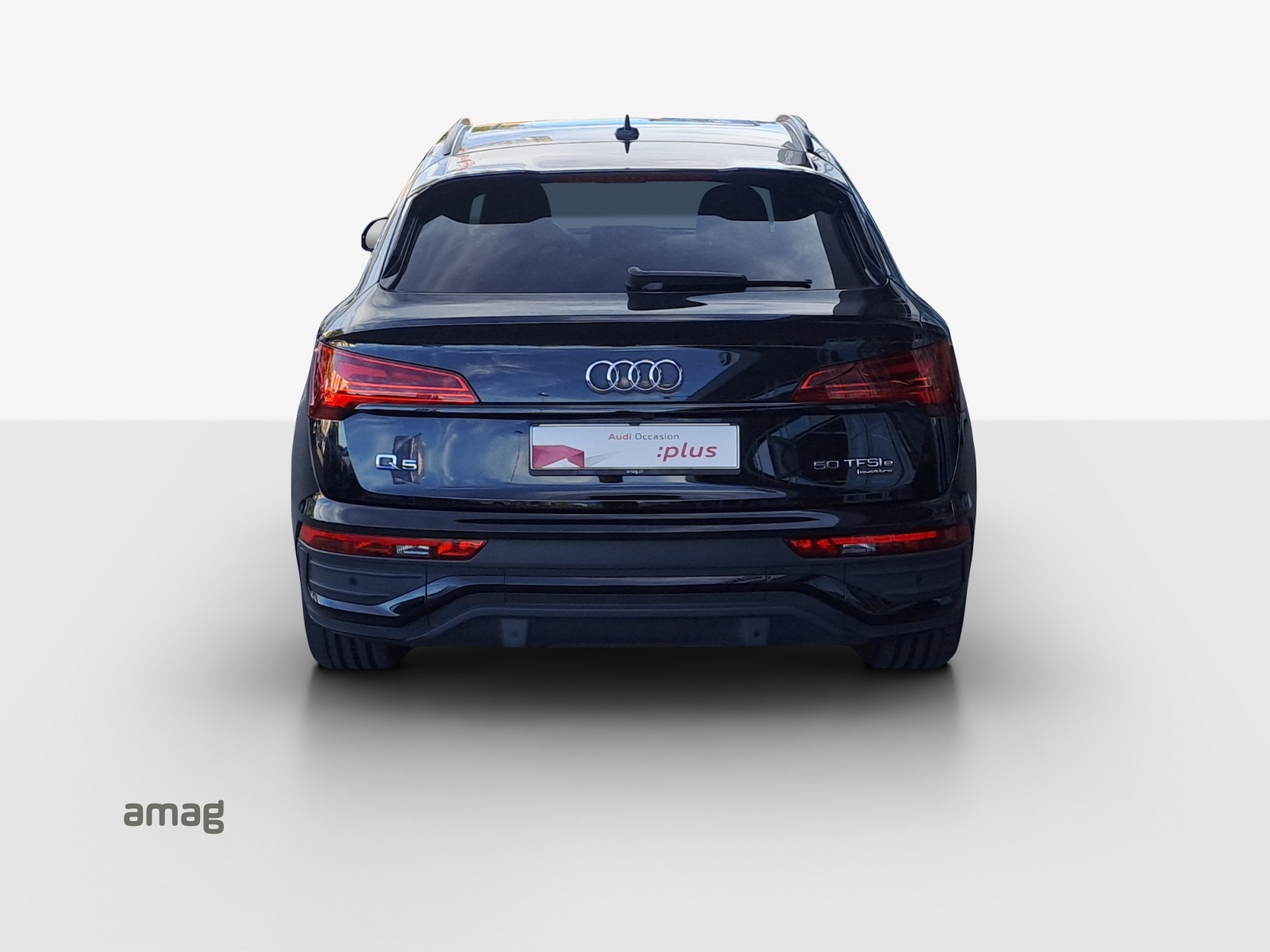 AUDI Q5 Sportback 50 TFSI e PHEV S line quattro S-tronic-image-3