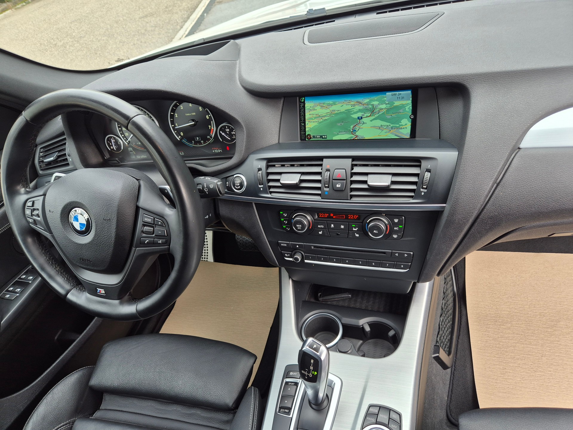 BMW X3 xDrive 28i Steptronic-image-11