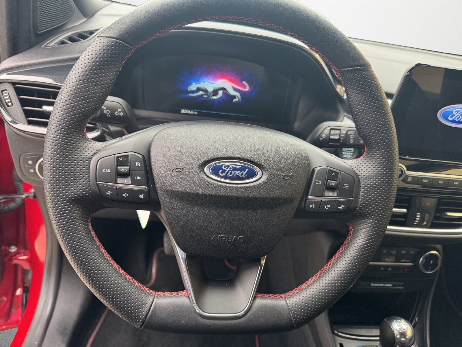 FORD Puma 1.0 MHEV ST-Line-image-9
