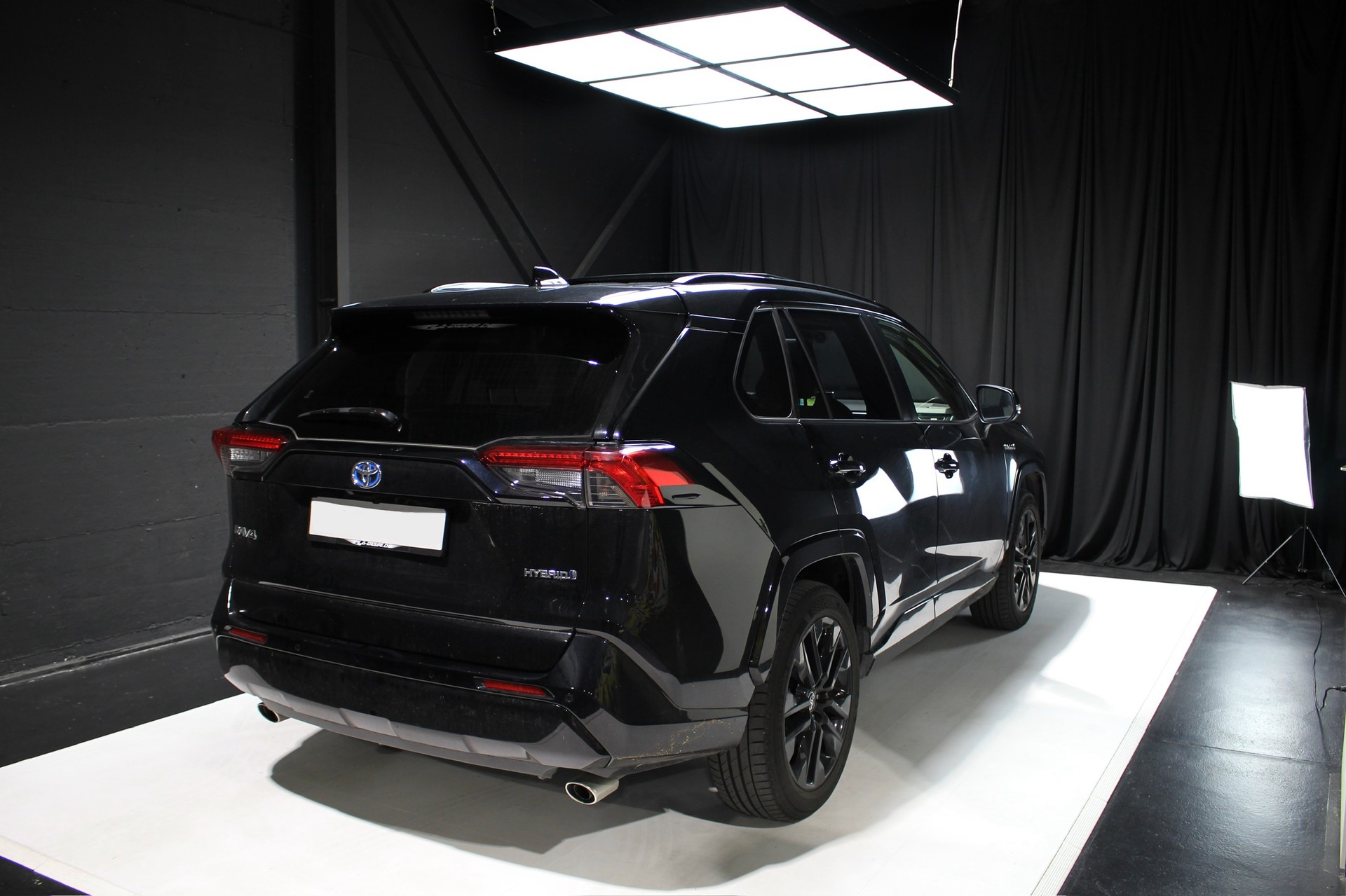 TOYOTA RAV-4 2.5 HSD Black Edition e-CVT 4WD-image-5