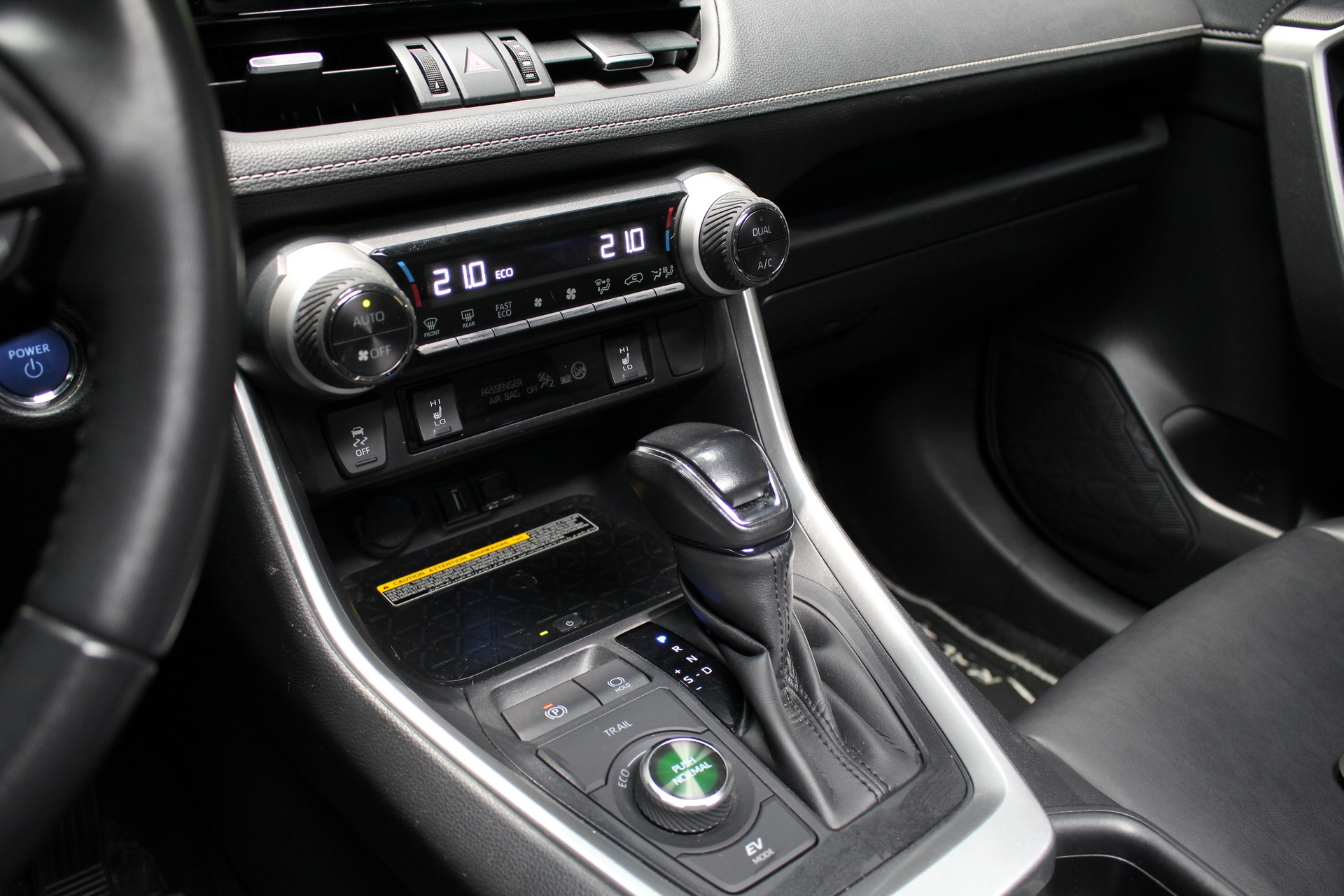 TOYOTA RAV-4 2.5 HSD Black Edition e-CVT 4WD-image-11