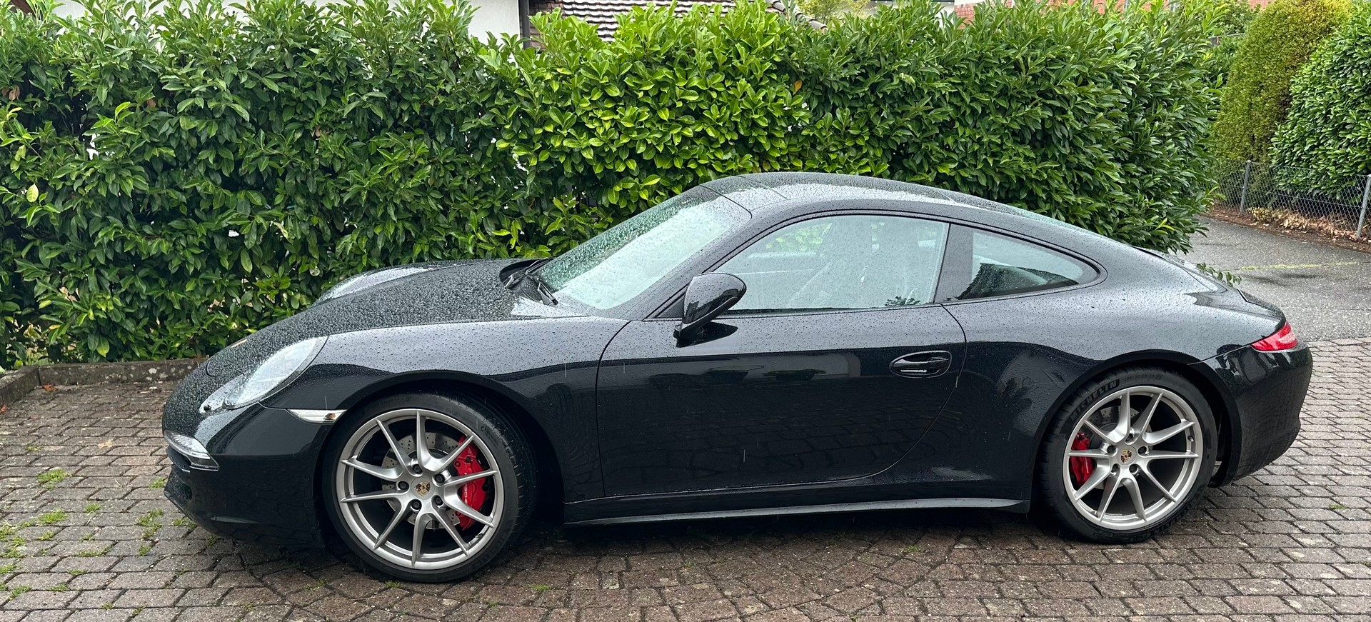 PORSCHE 911 4S (991.1)-image-0