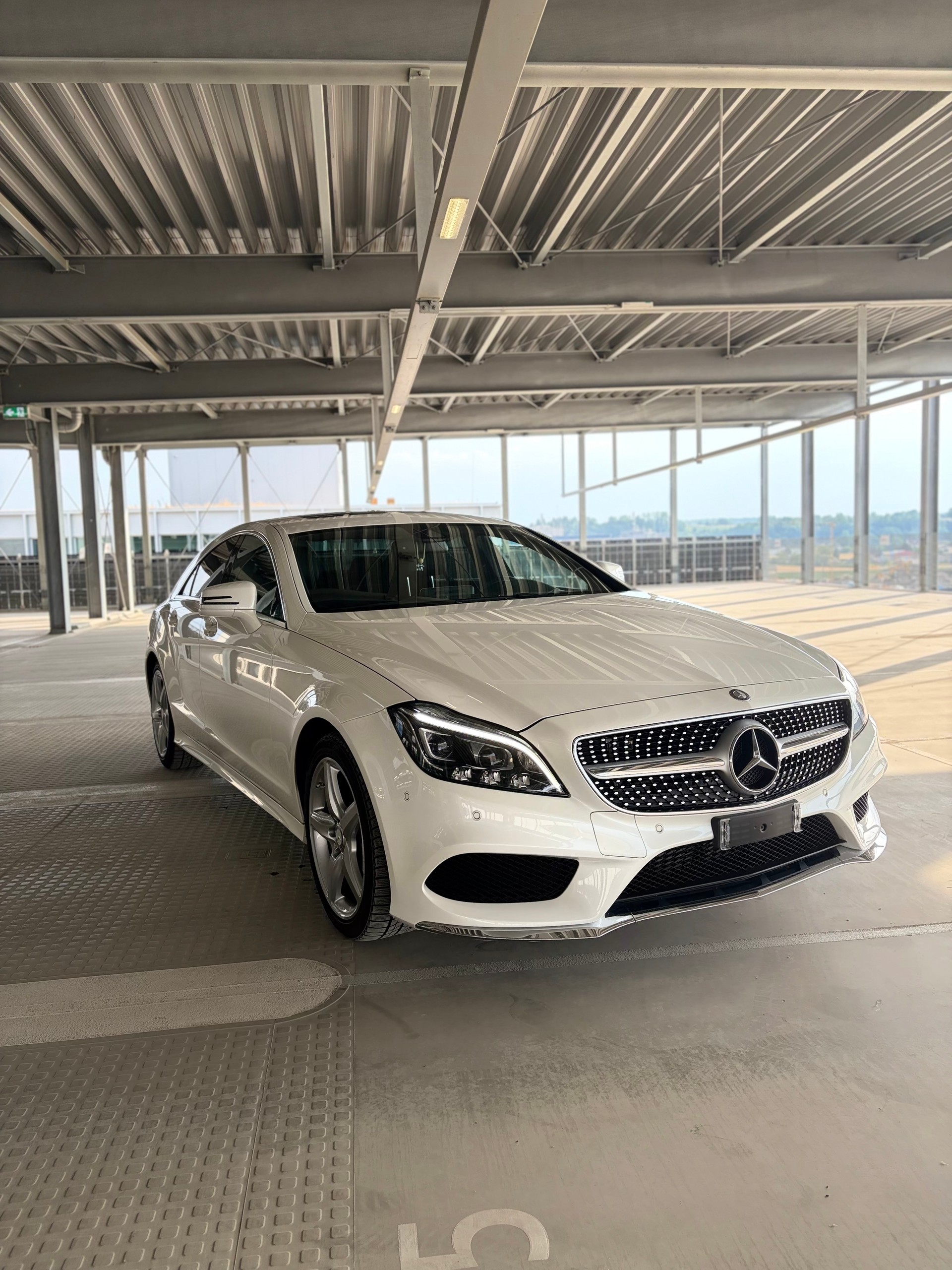 MERCEDES-BENZ CLS 350 CDI AMG OPTIK FACELIFT 4matic-image-1