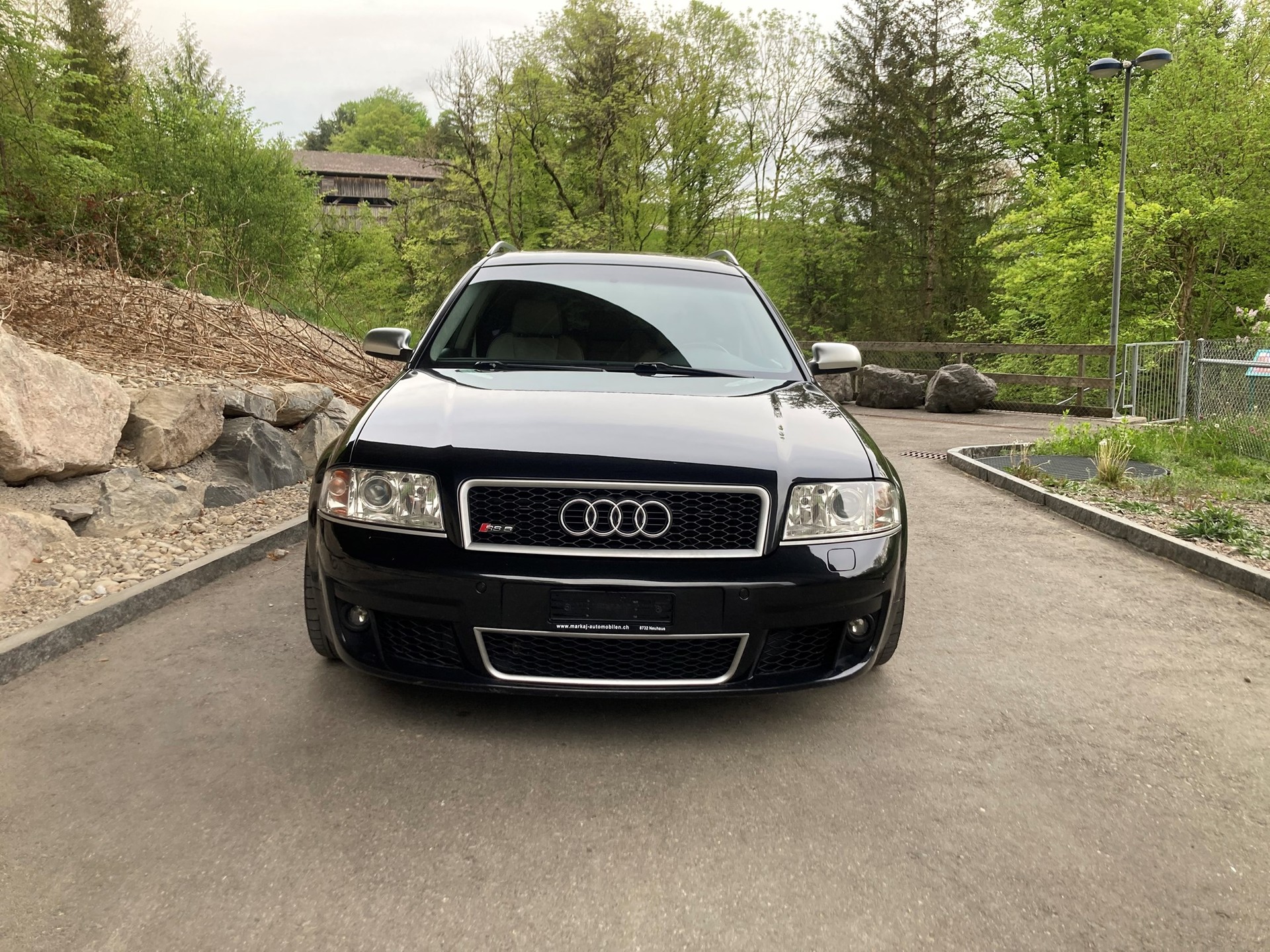 AUDI RS6 Avant quattro tiptronic-image-1