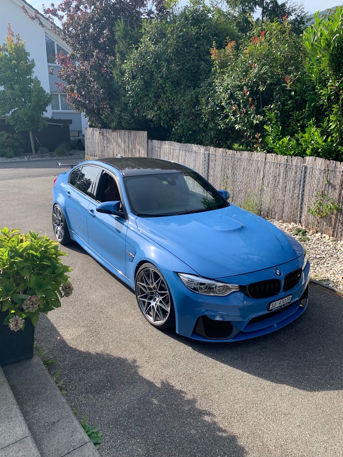 BMW M3 Competition-image-8