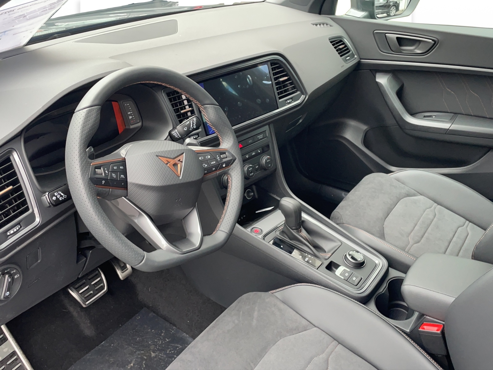 CUPRA ATECA 300PS-image-4