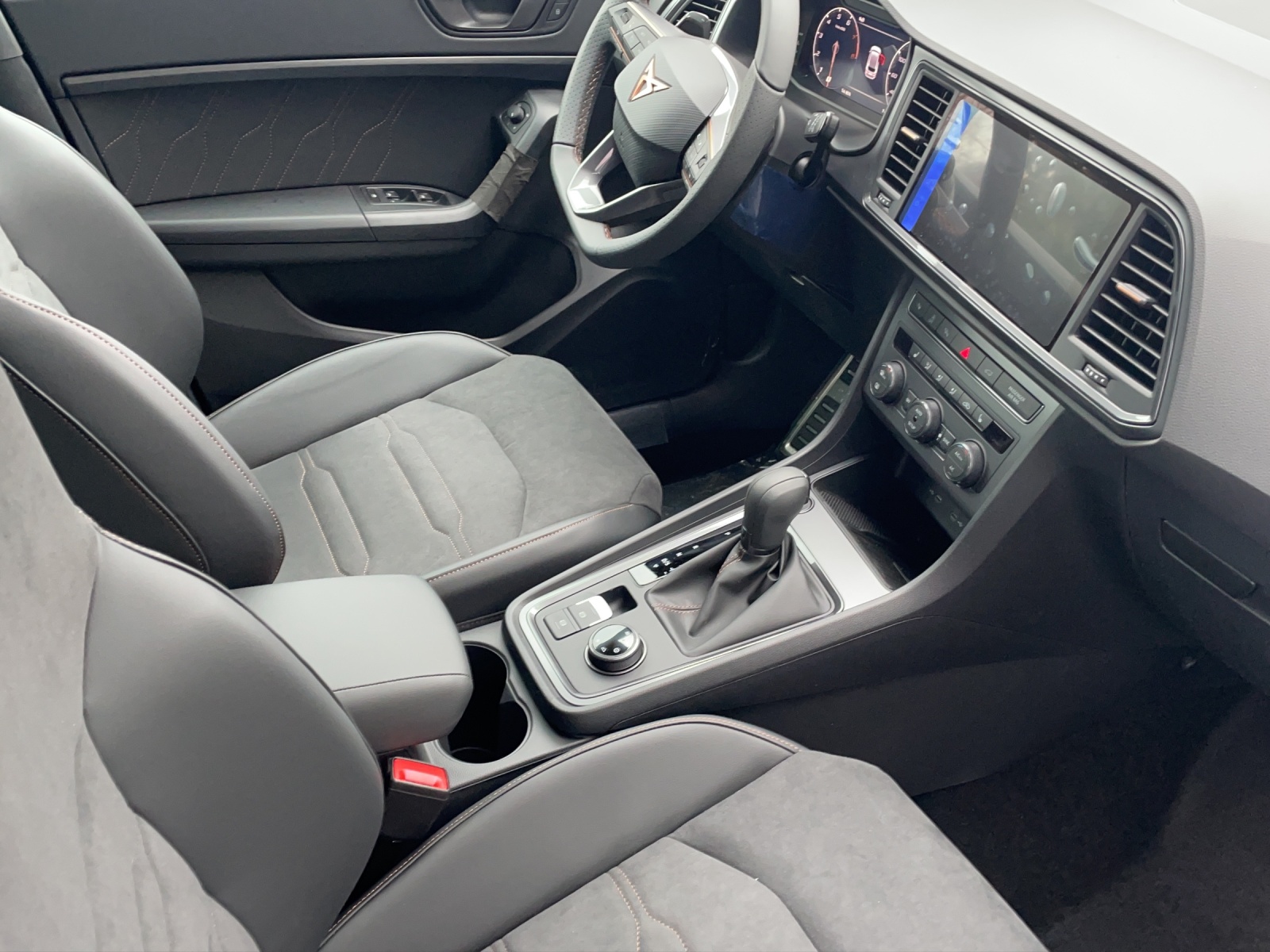 CUPRA ATECA 300PS-image-8