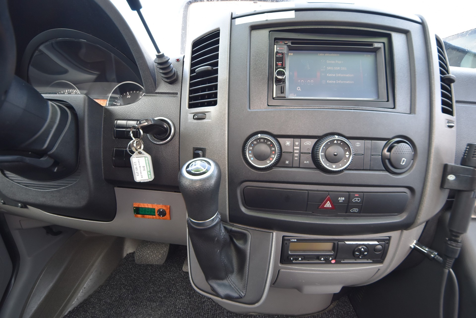 MERCEDES-BENZ Sprinter 519, Panoramique Bus (B16)-image-5