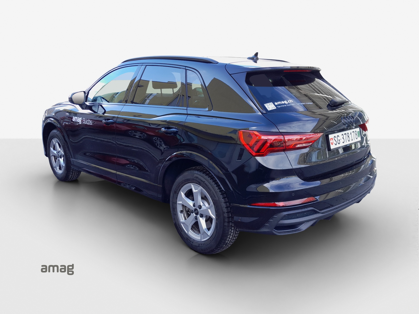 AUDI Q3 40 TFSI S line quattro S-tronic-image-2