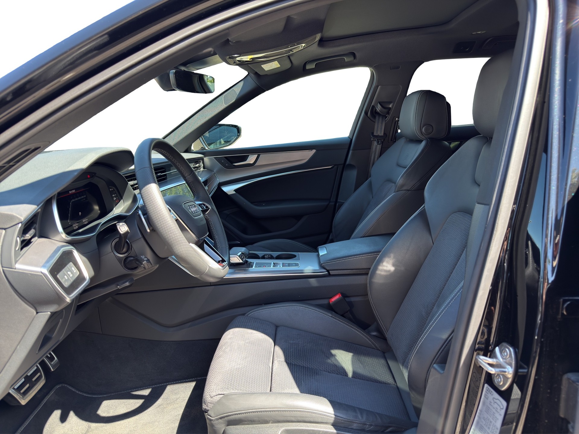 AUDI A6 Avant 45 TFSI S line S-tronic quattro-image-9
