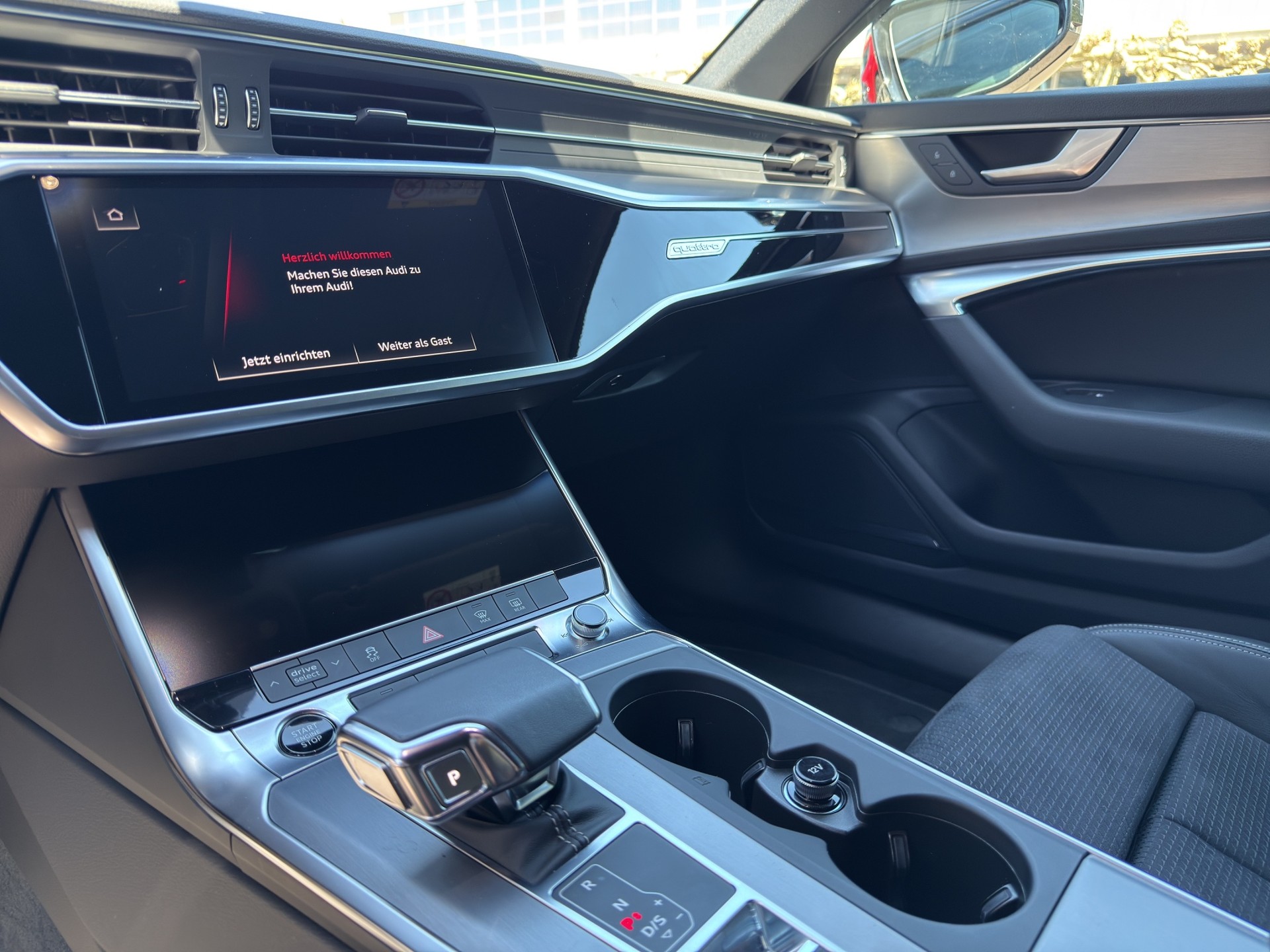 AUDI A6 Avant 45 TFSI S line S-tronic quattro-image-16