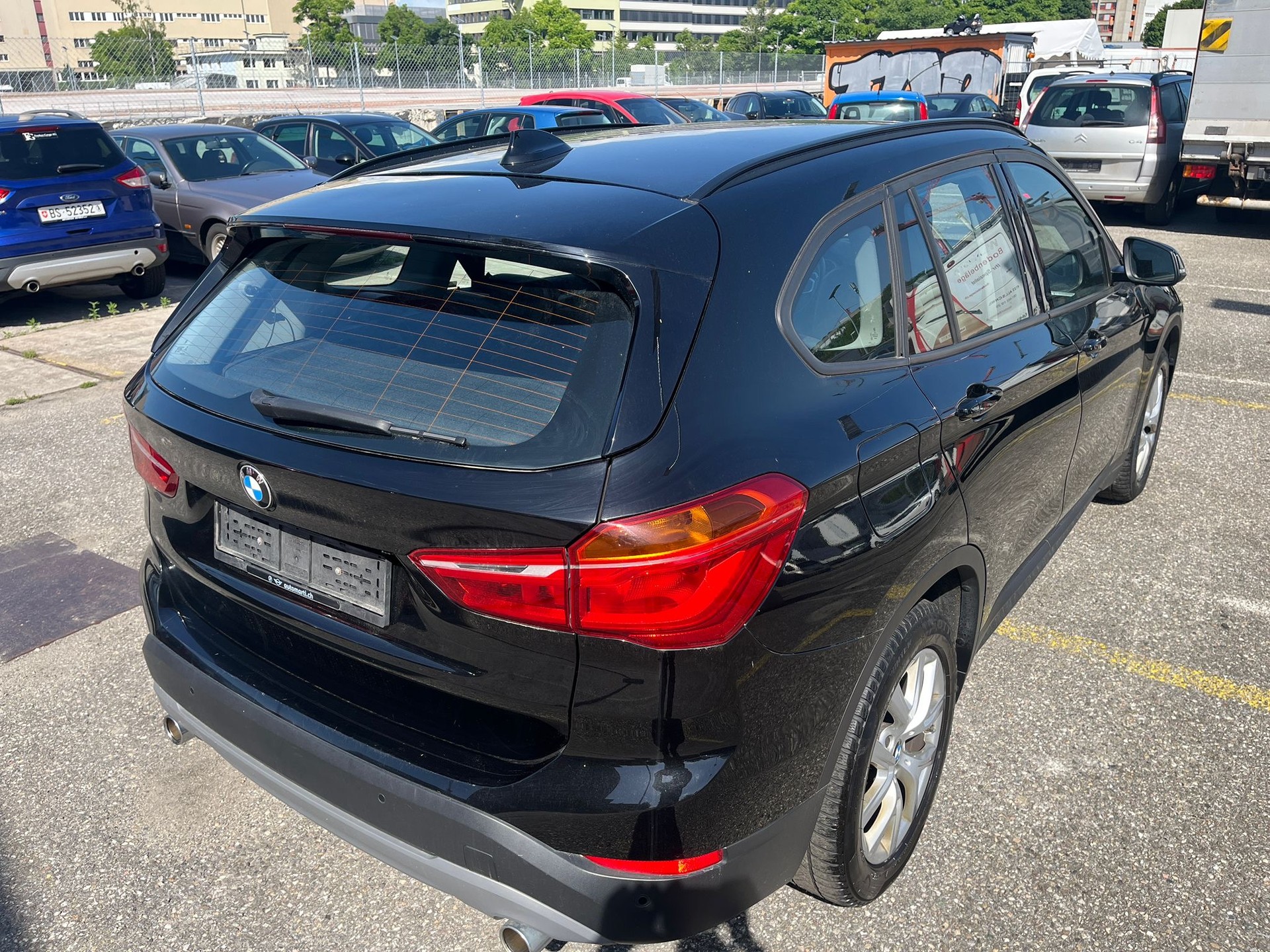 BMW X1 sDrive 18d Sport Line Steptronic-image-3