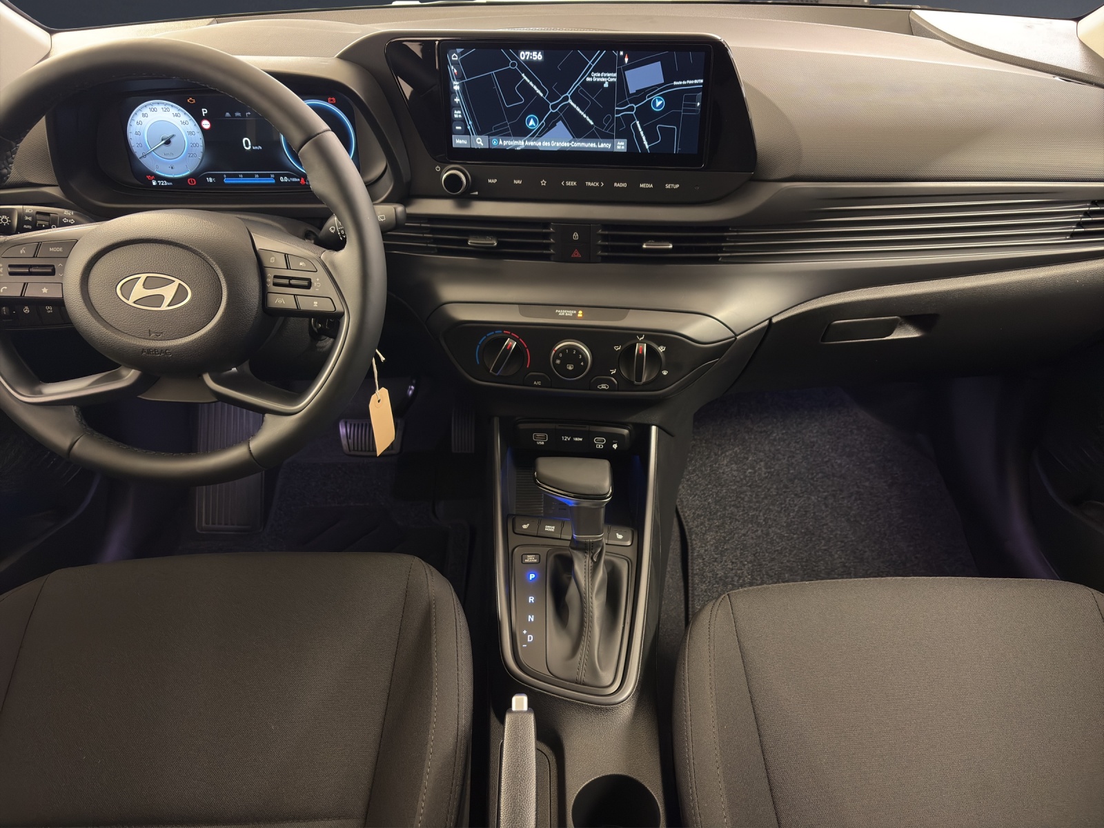 Image HYUNDAI I20 i20 1.0 T-GDi Amplia DCT