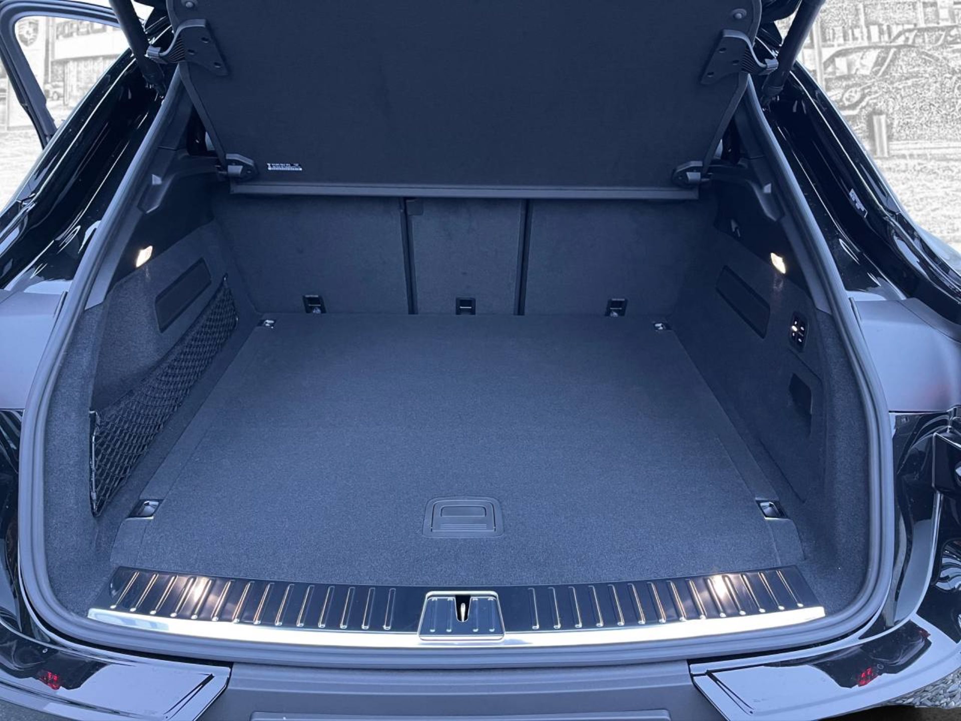 PORSCHE Cayenne E-Hybrid Coupé-image-20